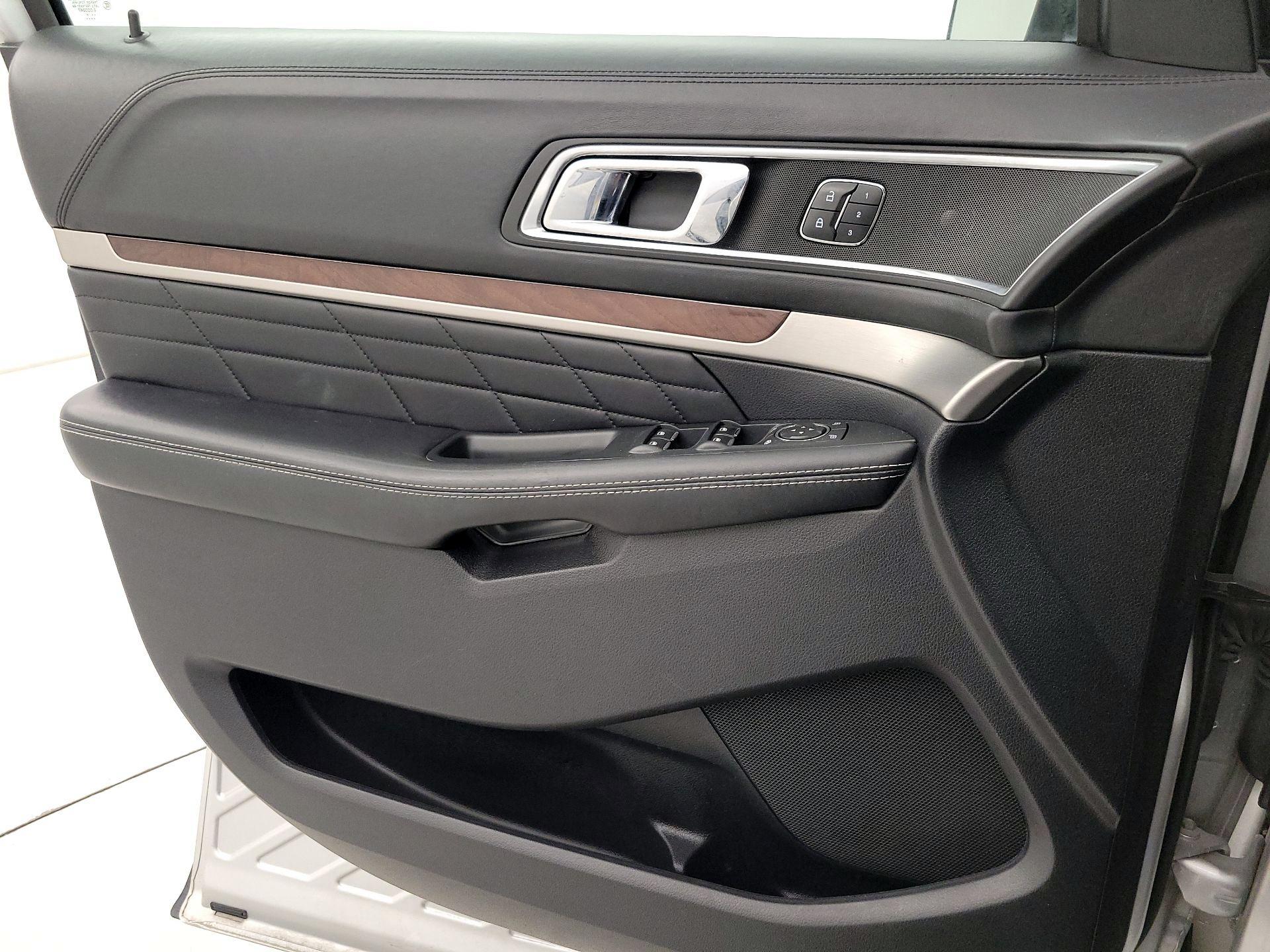 Thumbnail: 2018 Ford Explorer - 12