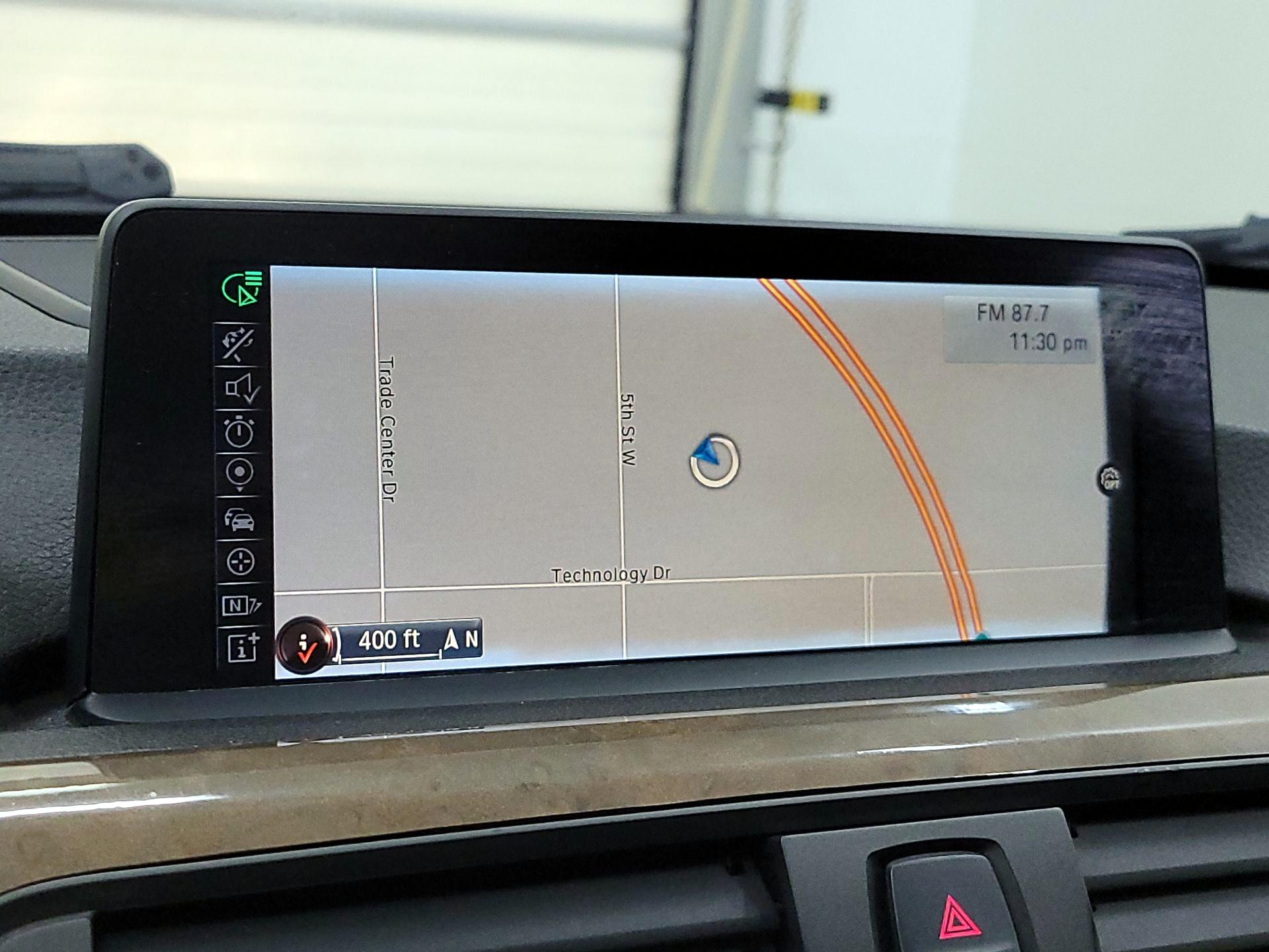 Thumbnail: 2015 BMW 3 Series - 14