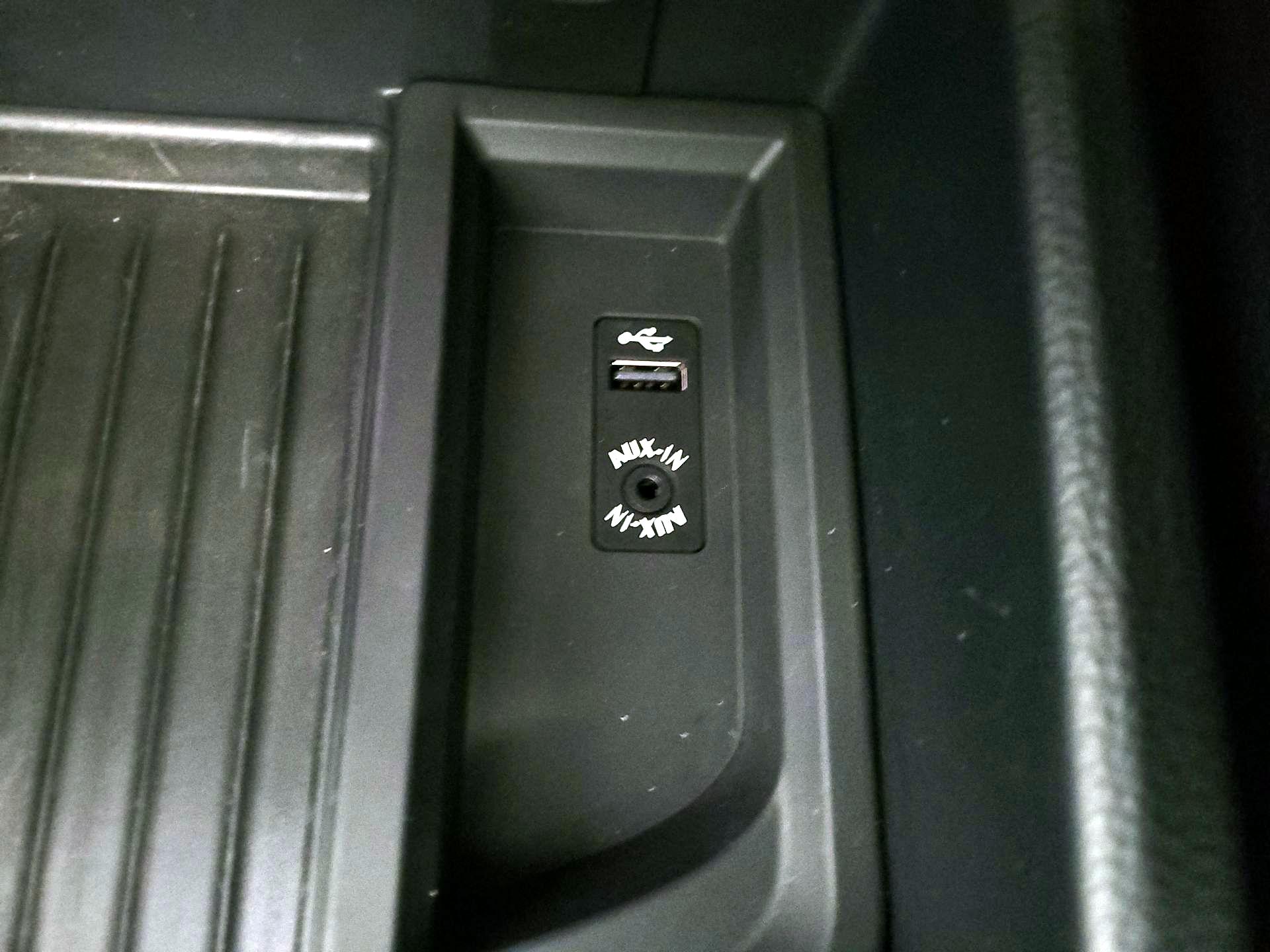 Thumbnail: 2015 BMW 3 Series - 19