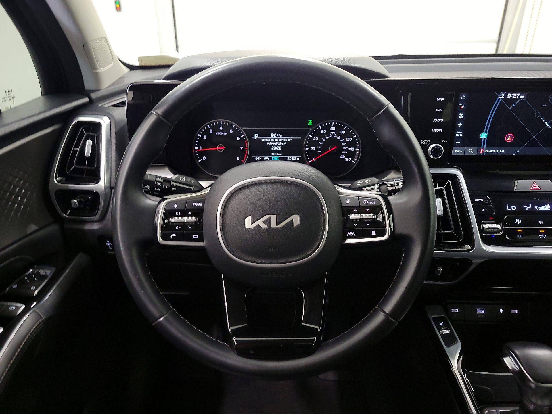 Thumbnail: 2022 Kia Sorento - 10