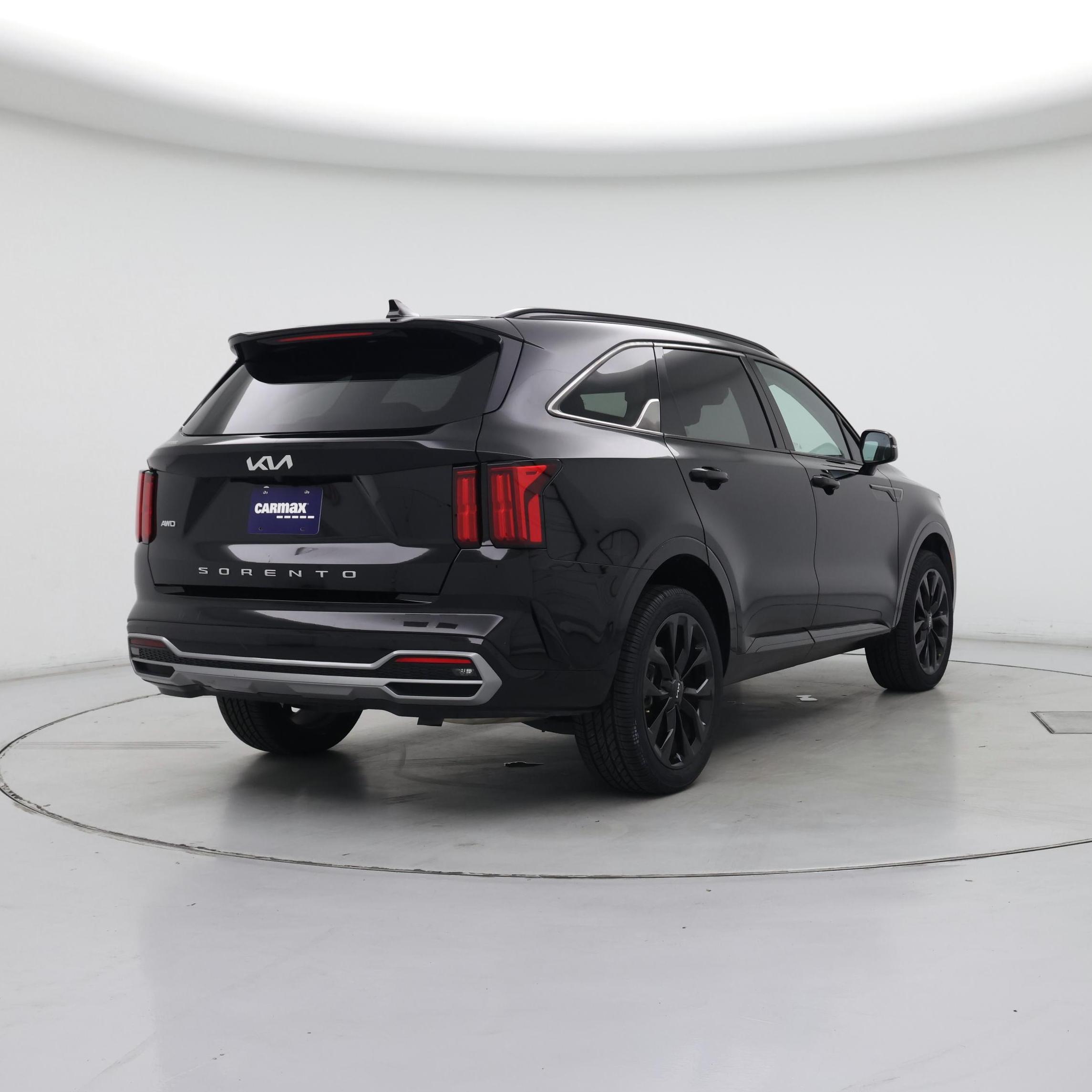 Thumbnail: 2022 Kia Sorento - 8