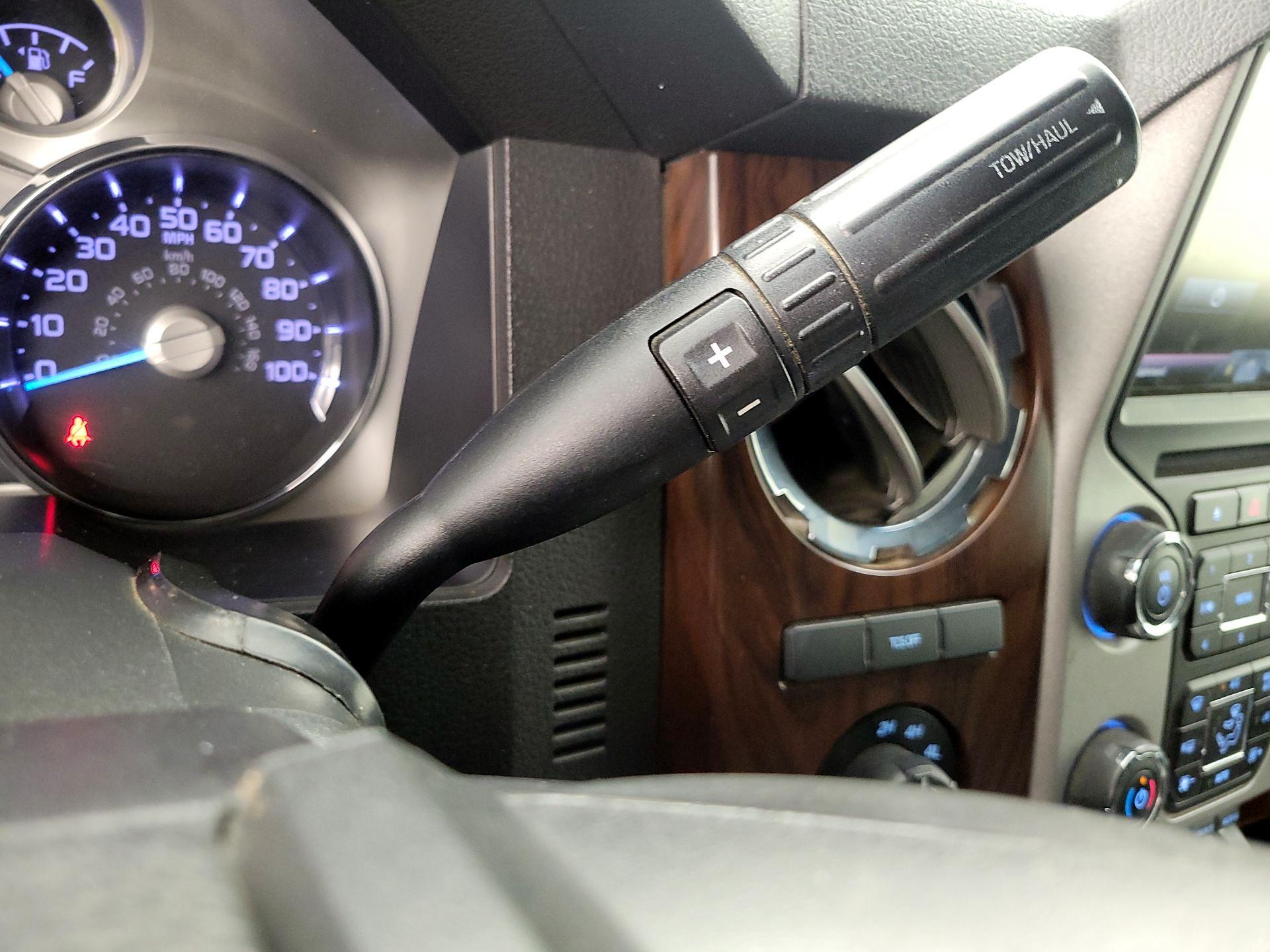 Thumbnail: 2015 Ford F-350 - 18