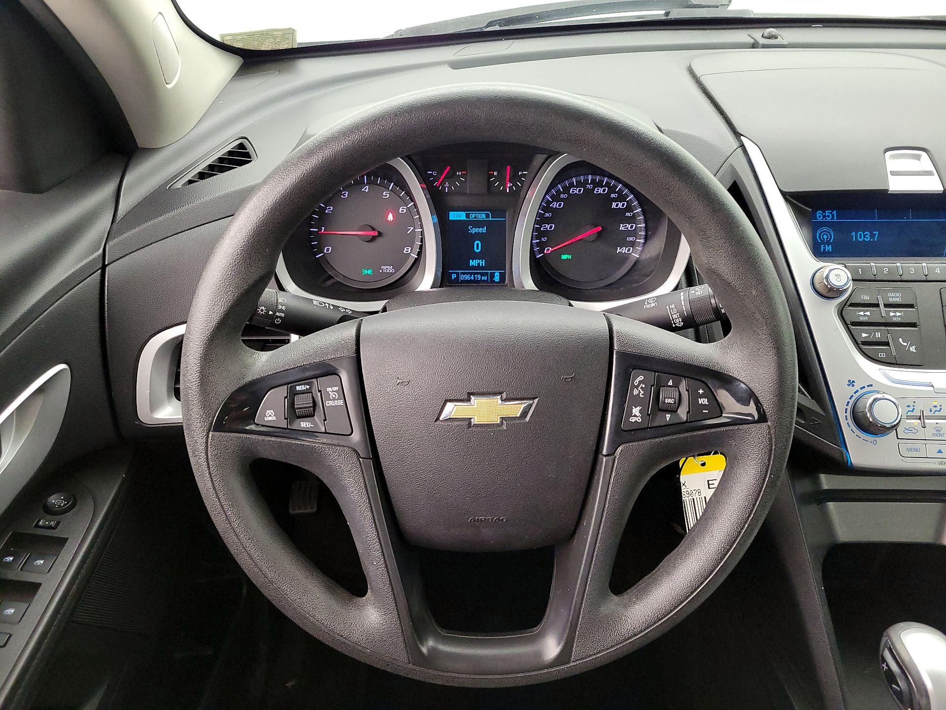 Thumbnail: 2013 Chevrolet Equinox - 10