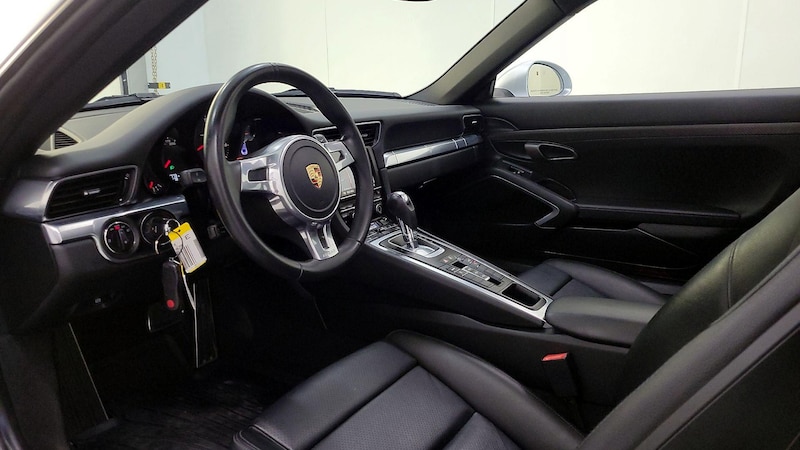 2014 Porsche 911 Carrera 11
