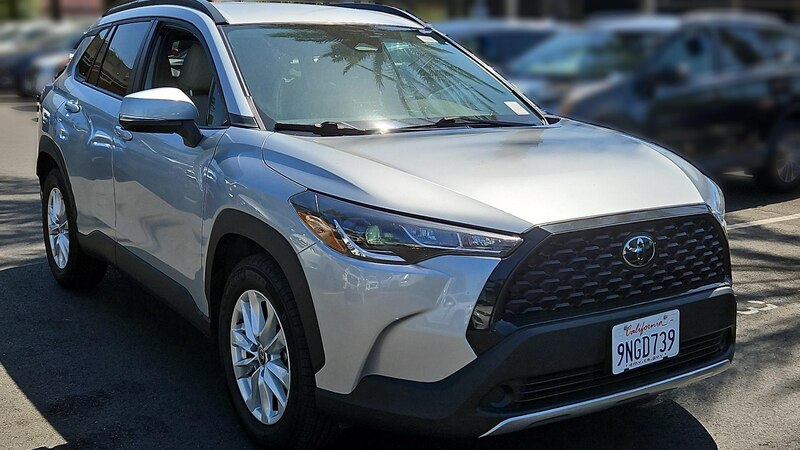 2023 Toyota Corolla Cross LE Hero Image