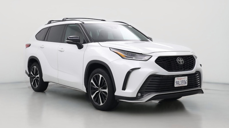 2022 Toyota Highlander XSE Hero Image