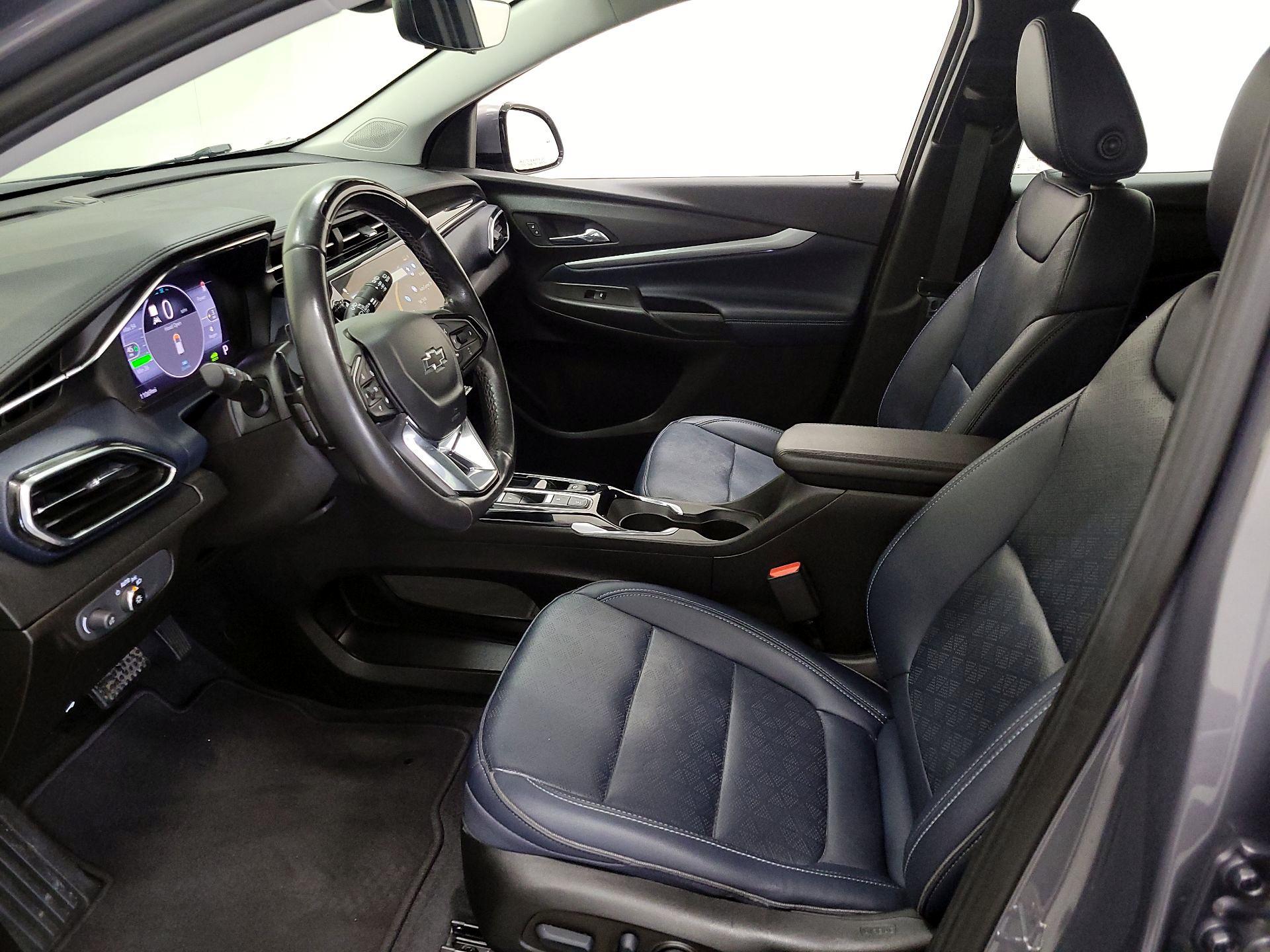 Thumbnail: 2023 Chevrolet Bolt EUV - 11