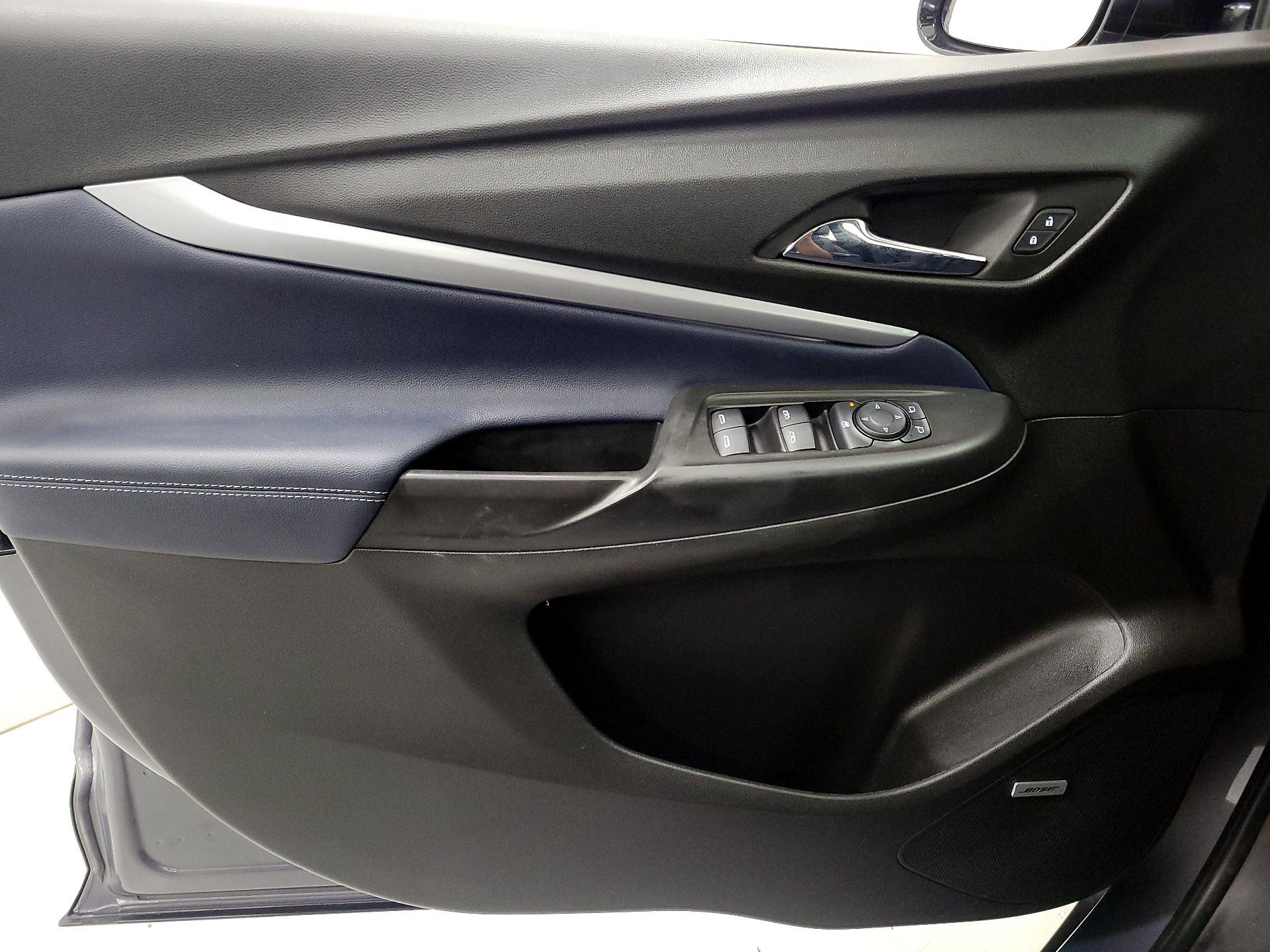 Thumbnail: 2023 Chevrolet Bolt EUV - 12