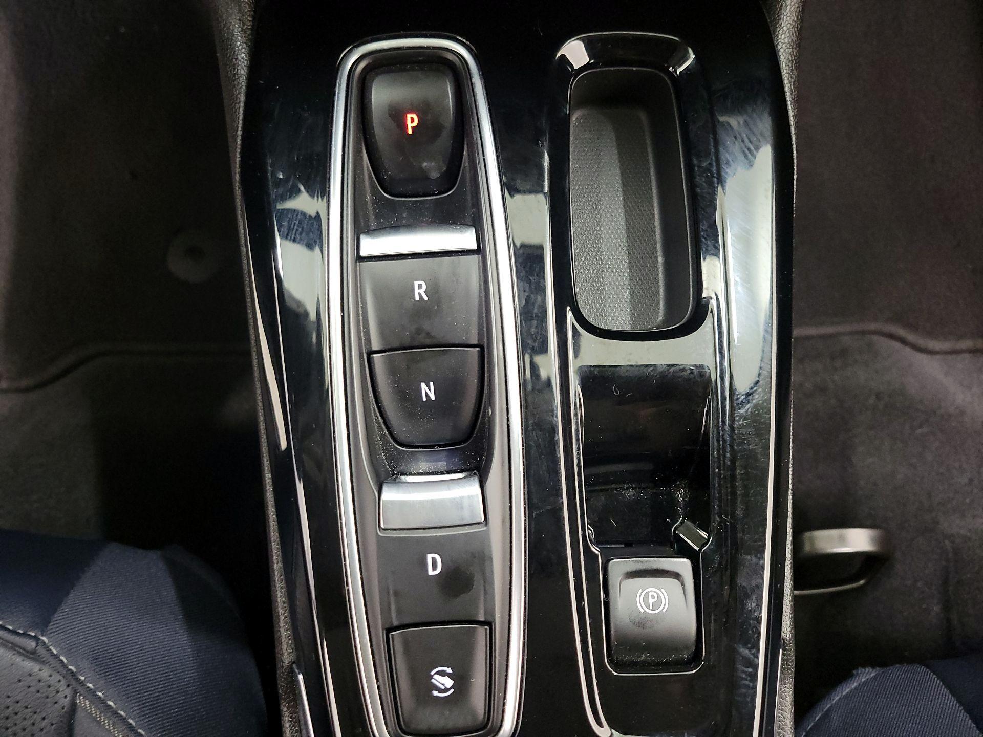 Thumbnail: 2023 Chevrolet Bolt EUV - 18