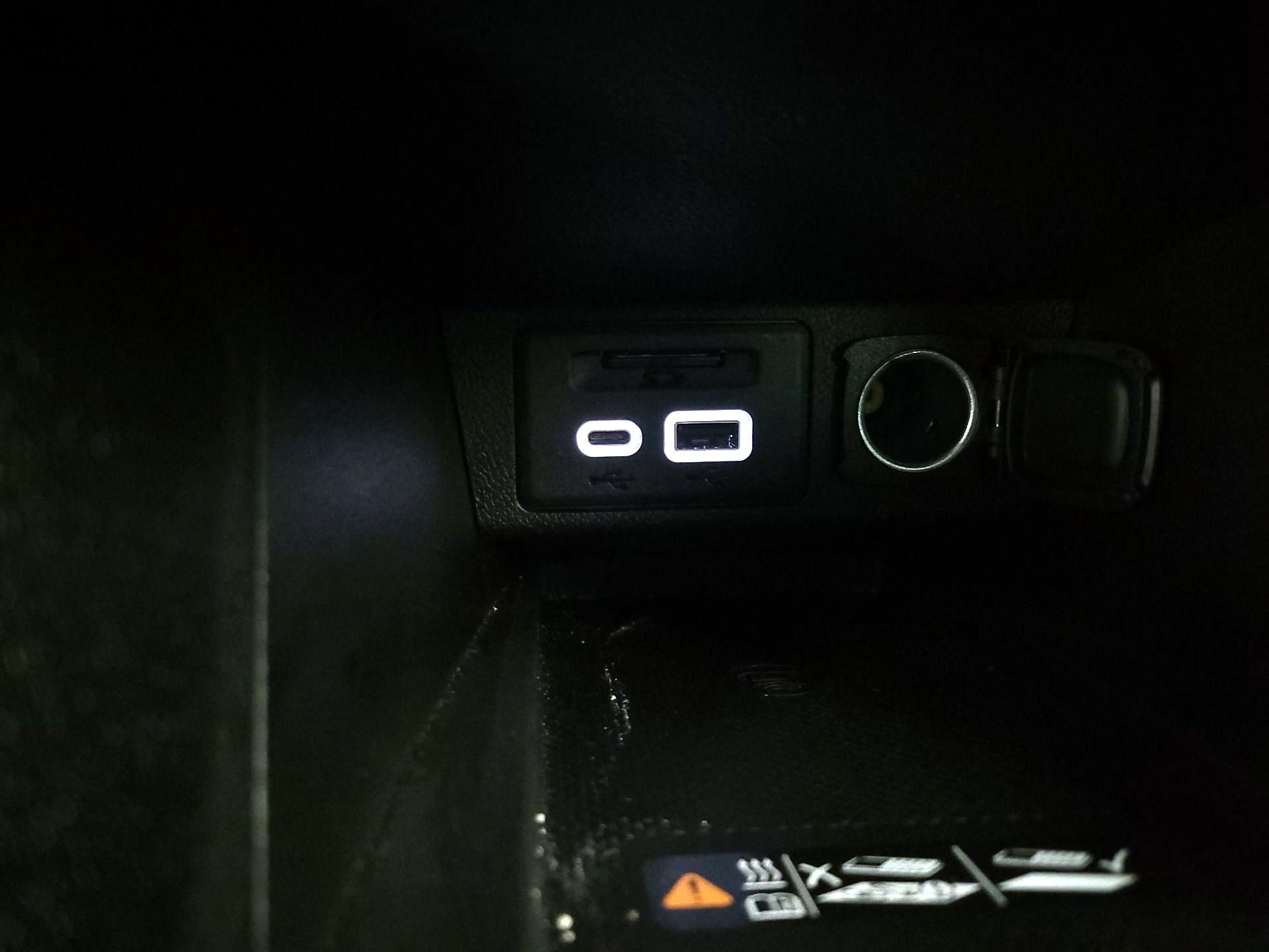 Thumbnail: 2023 Chevrolet Bolt EUV - 19