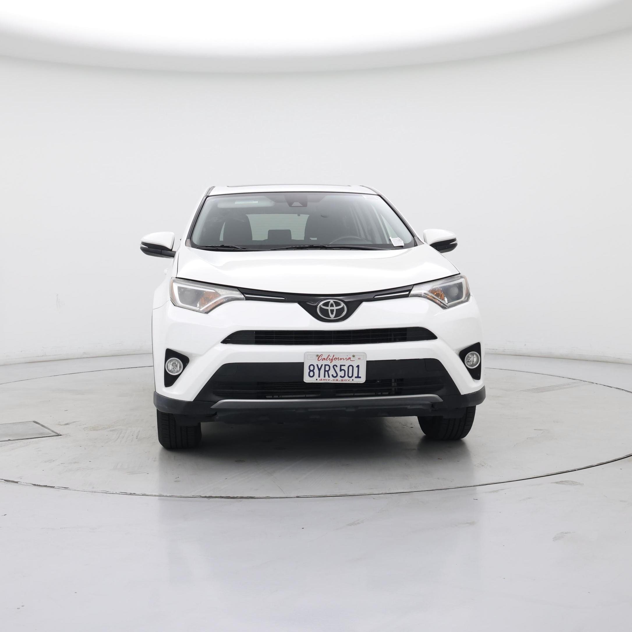Thumbnail: 2018 Toyota RAV4 - 5