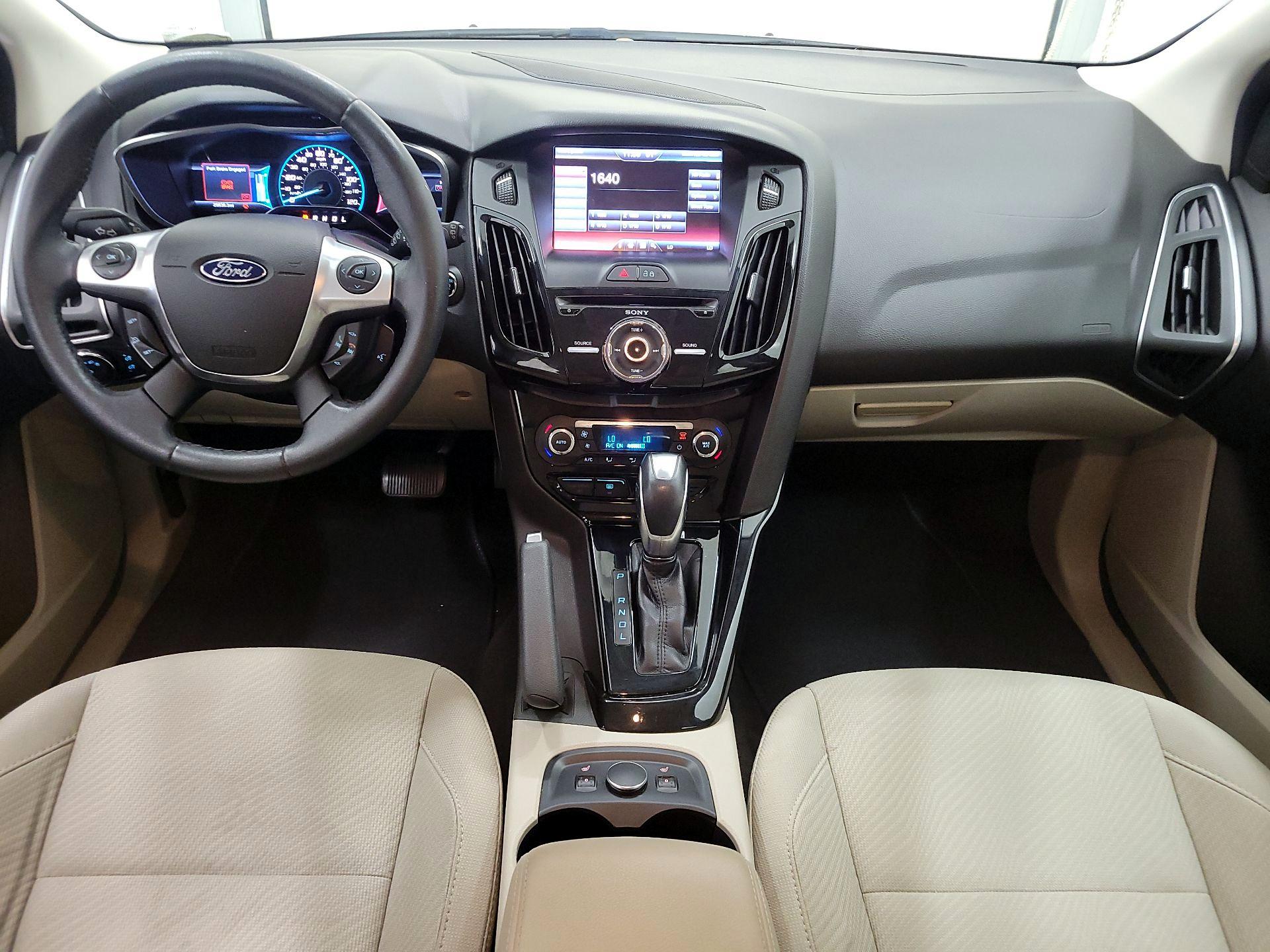 Thumbnail: 2014 Ford Focus - 9