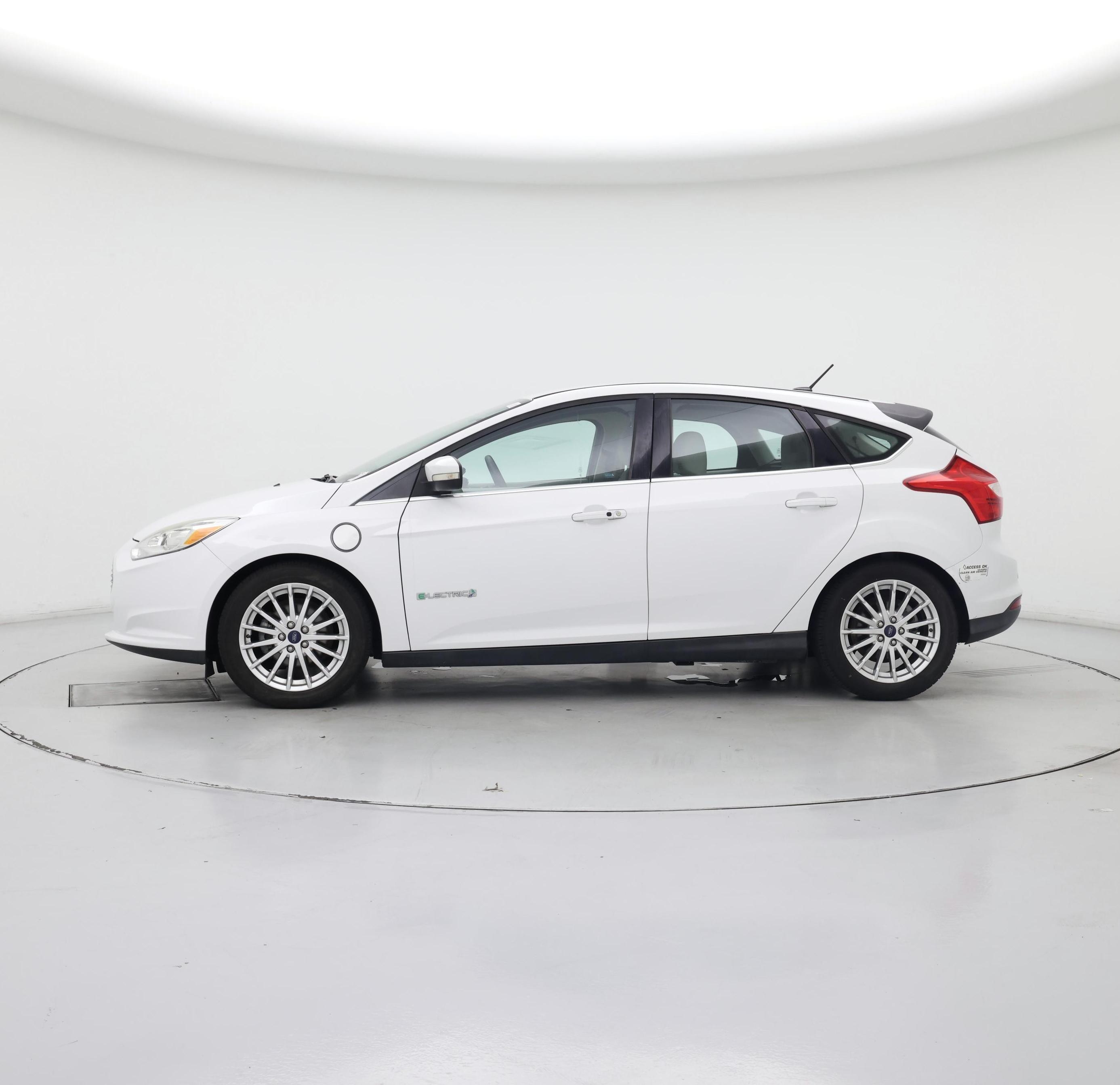 Thumbnail: 2014 Ford Focus - 3
