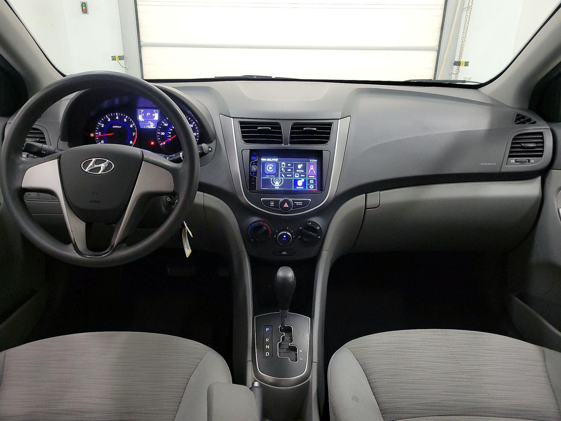 Thumbnail: 2016 Hyundai Accent - 9