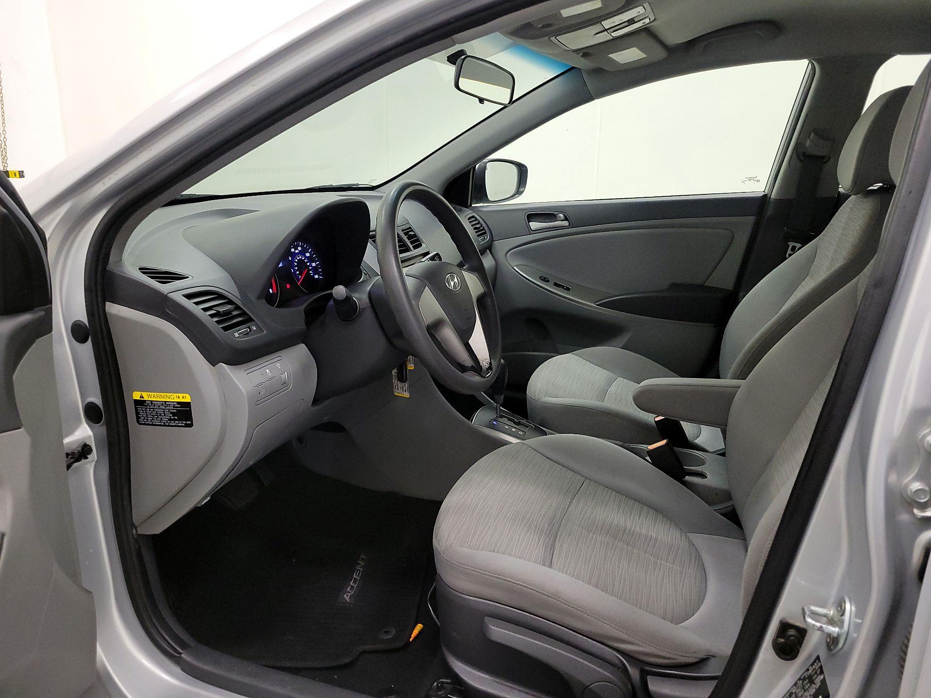 Thumbnail: 2016 Hyundai Accent - 11