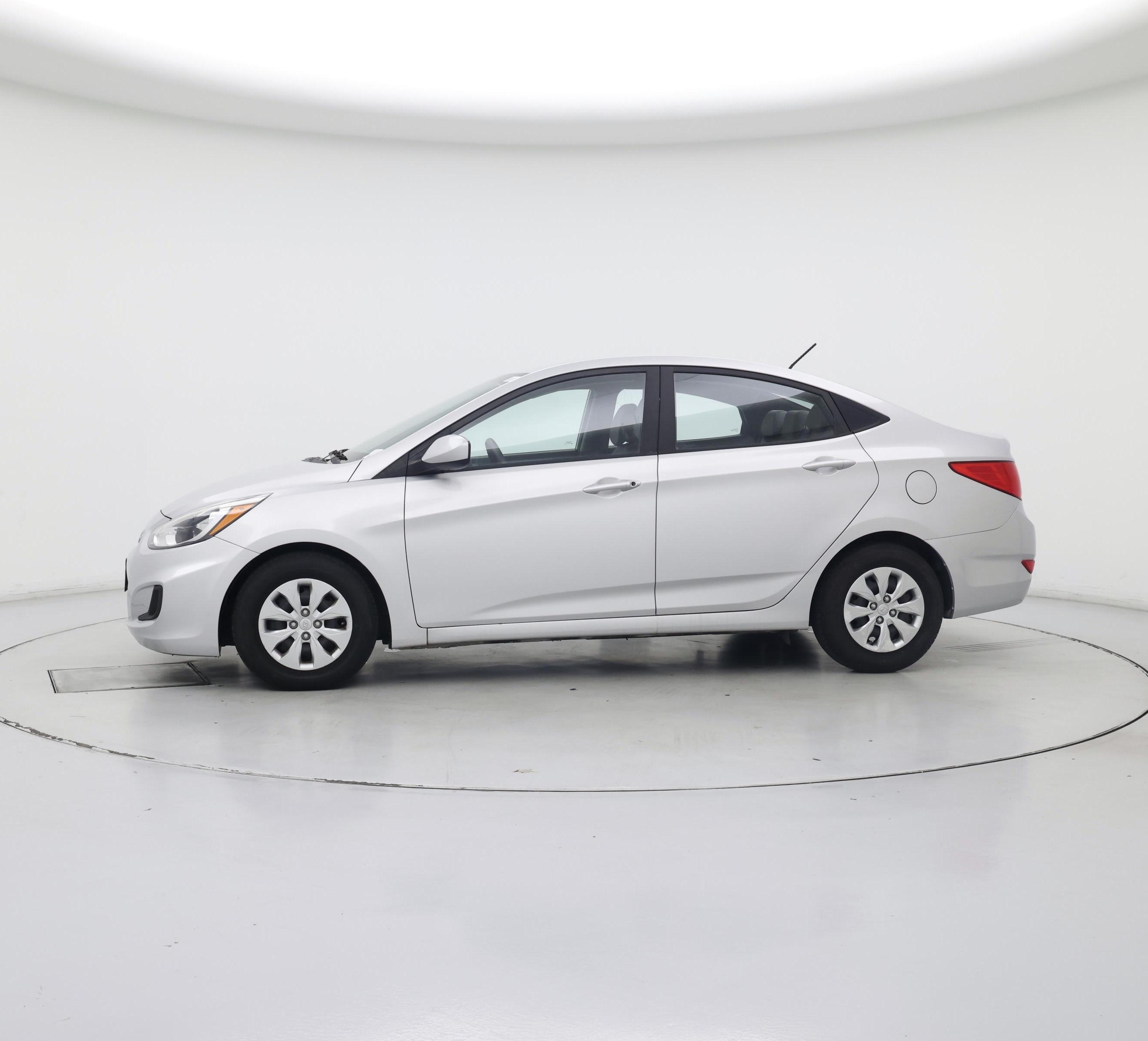Thumbnail: 2016 Hyundai Accent - 3
