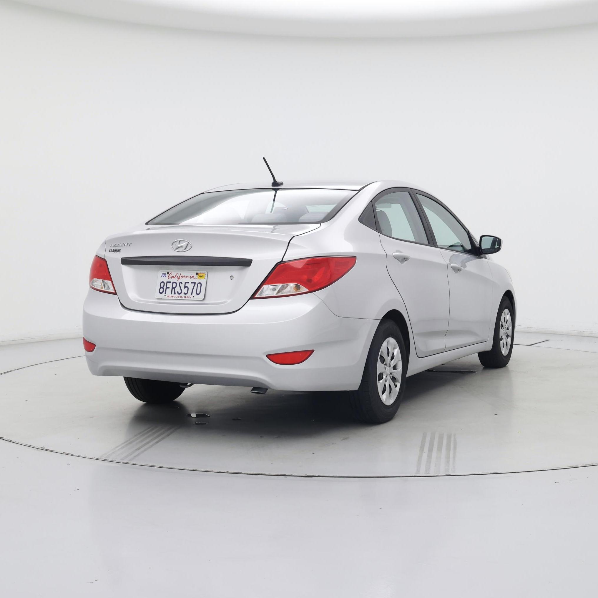 Thumbnail: 2016 Hyundai Accent - 8
