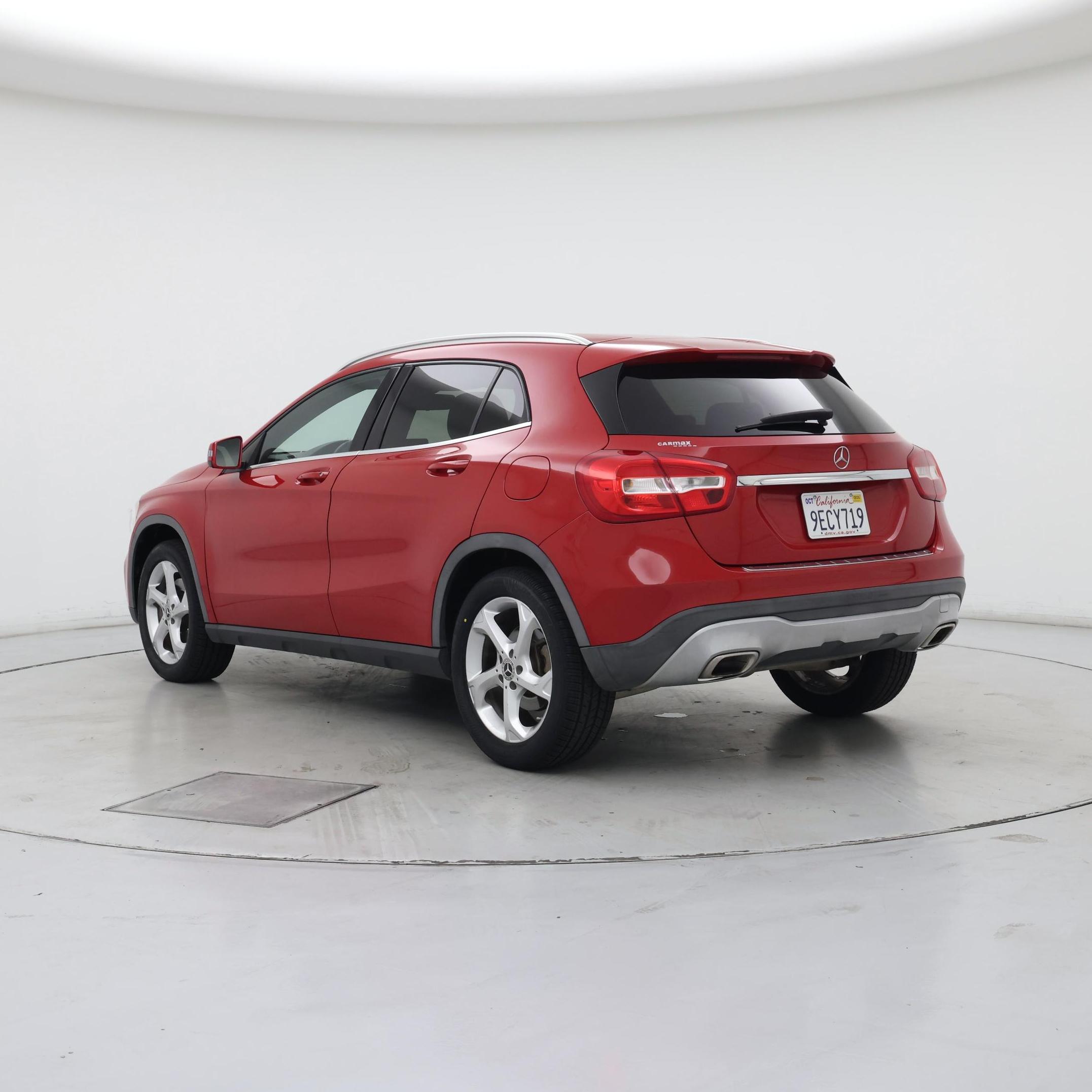 Thumbnail: 2020 Mercedes-Benz GLA - 2