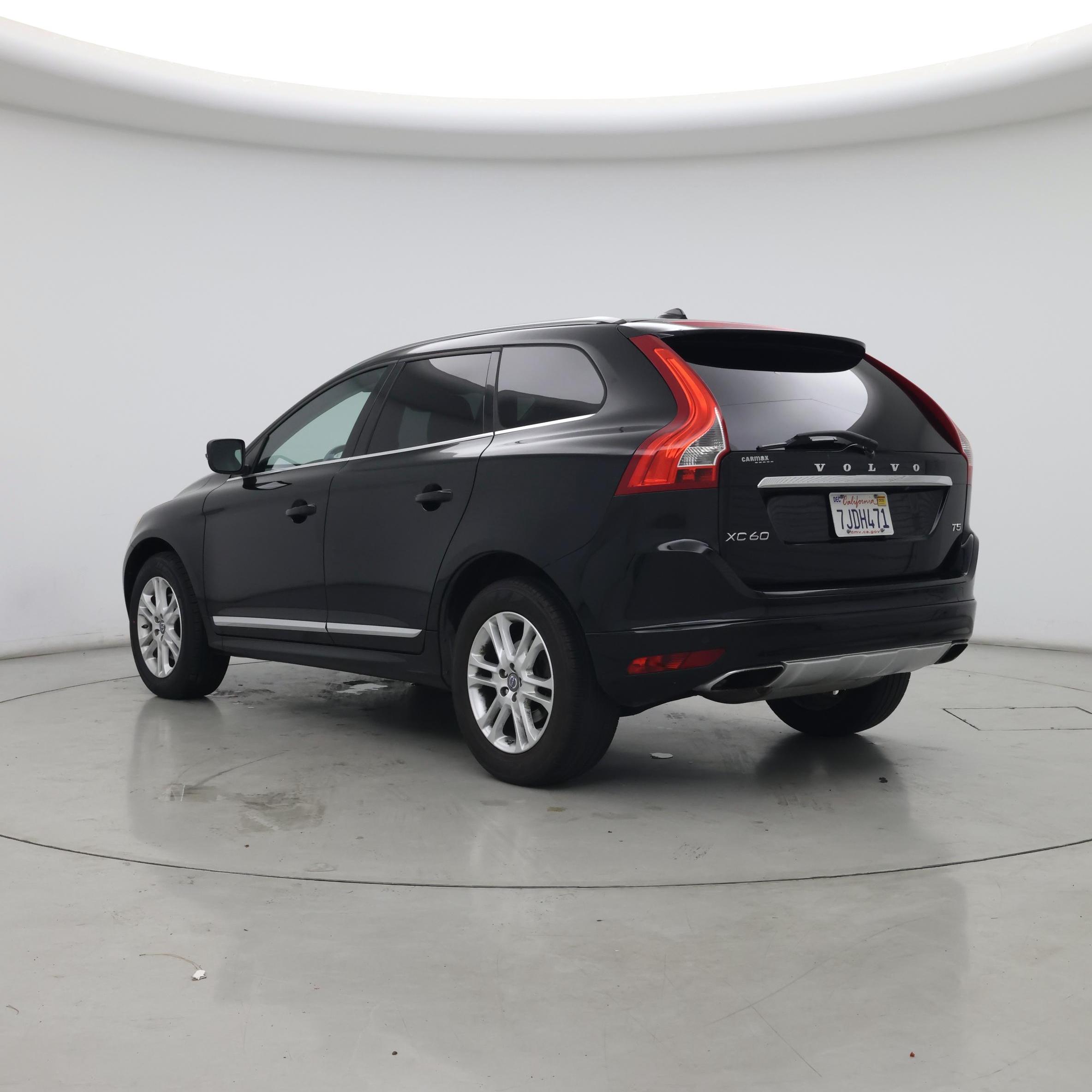 Thumbnail: 2015 Volvo XC60 - 2