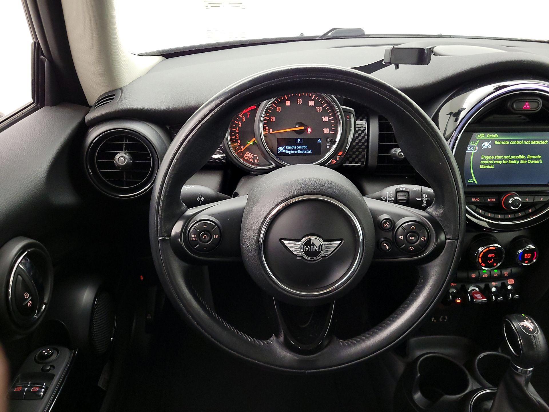 Thumbnail: 2018 MINI Cooper - 10