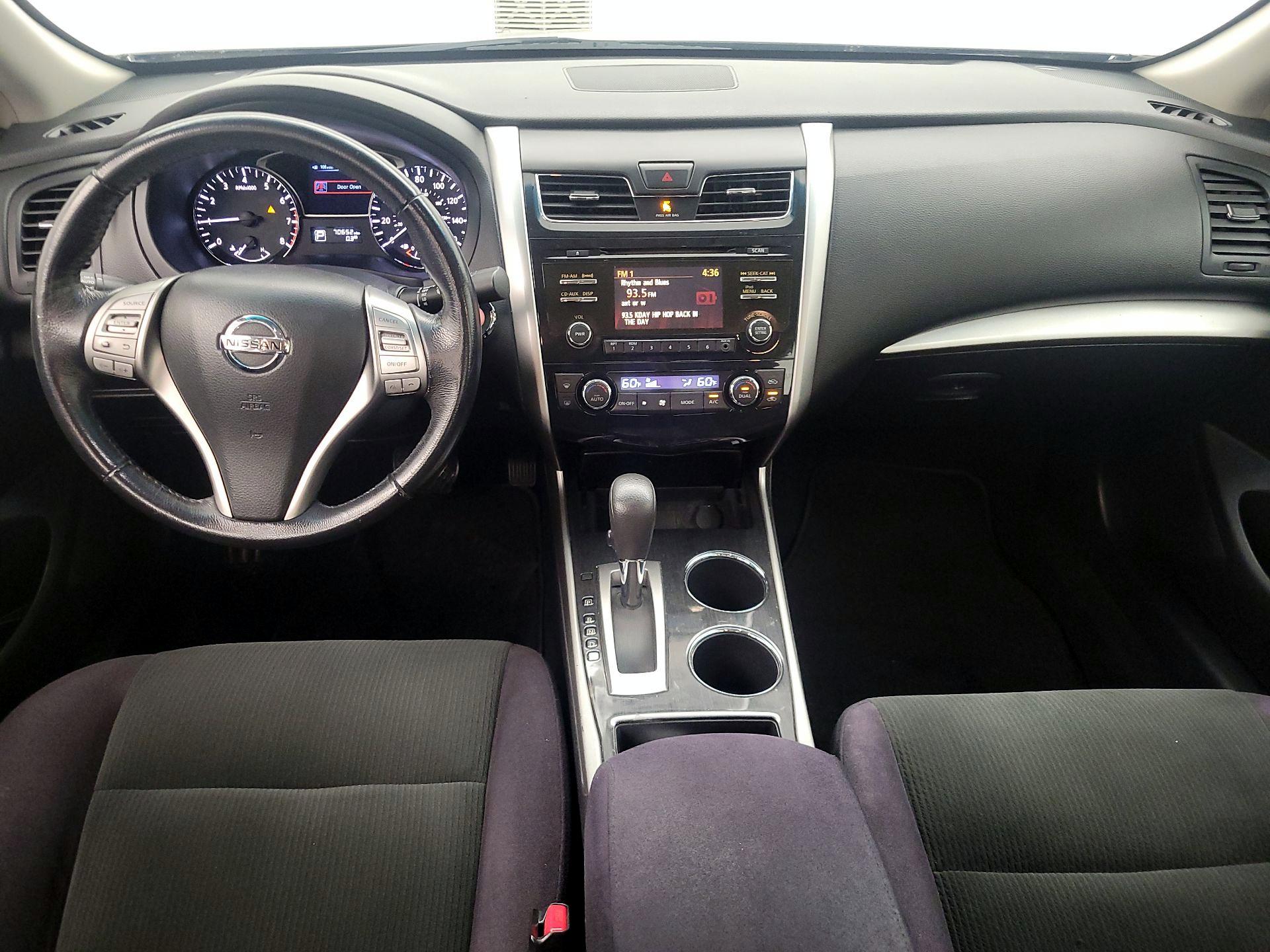 Thumbnail: 2013 Nissan Altima - 9