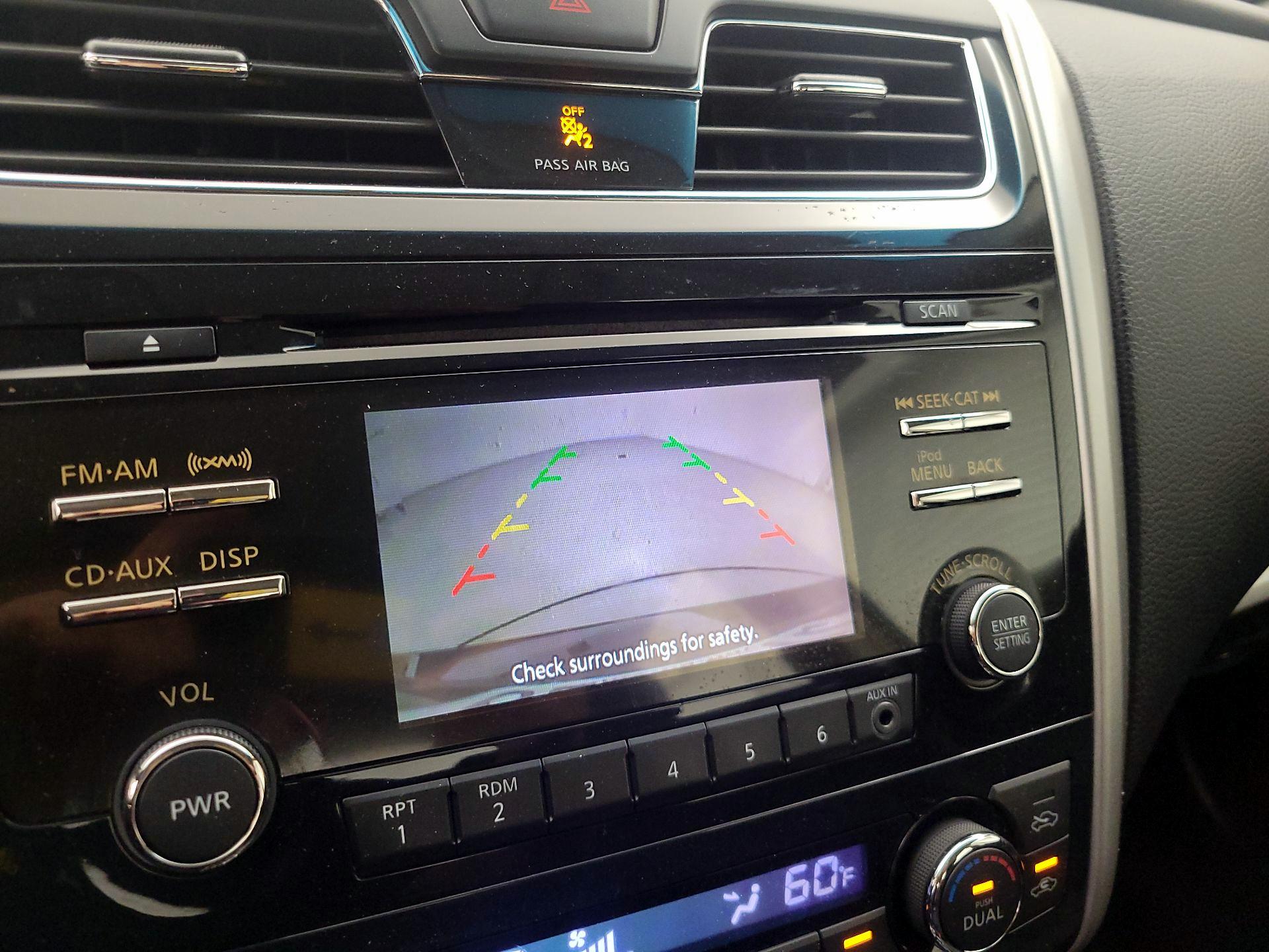 Thumbnail: 2013 Nissan Altima - 13