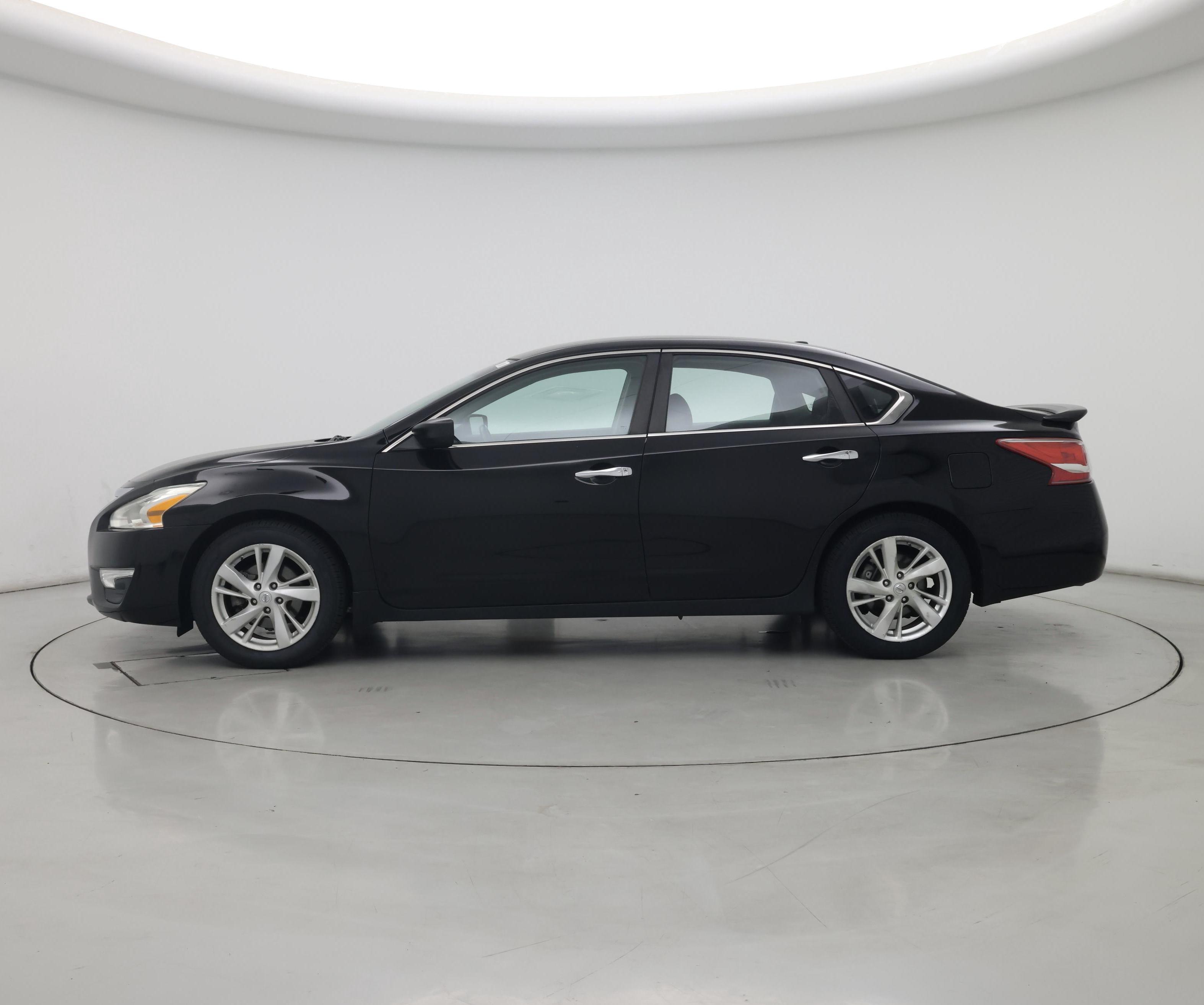 Thumbnail: 2013 Nissan Altima - 3