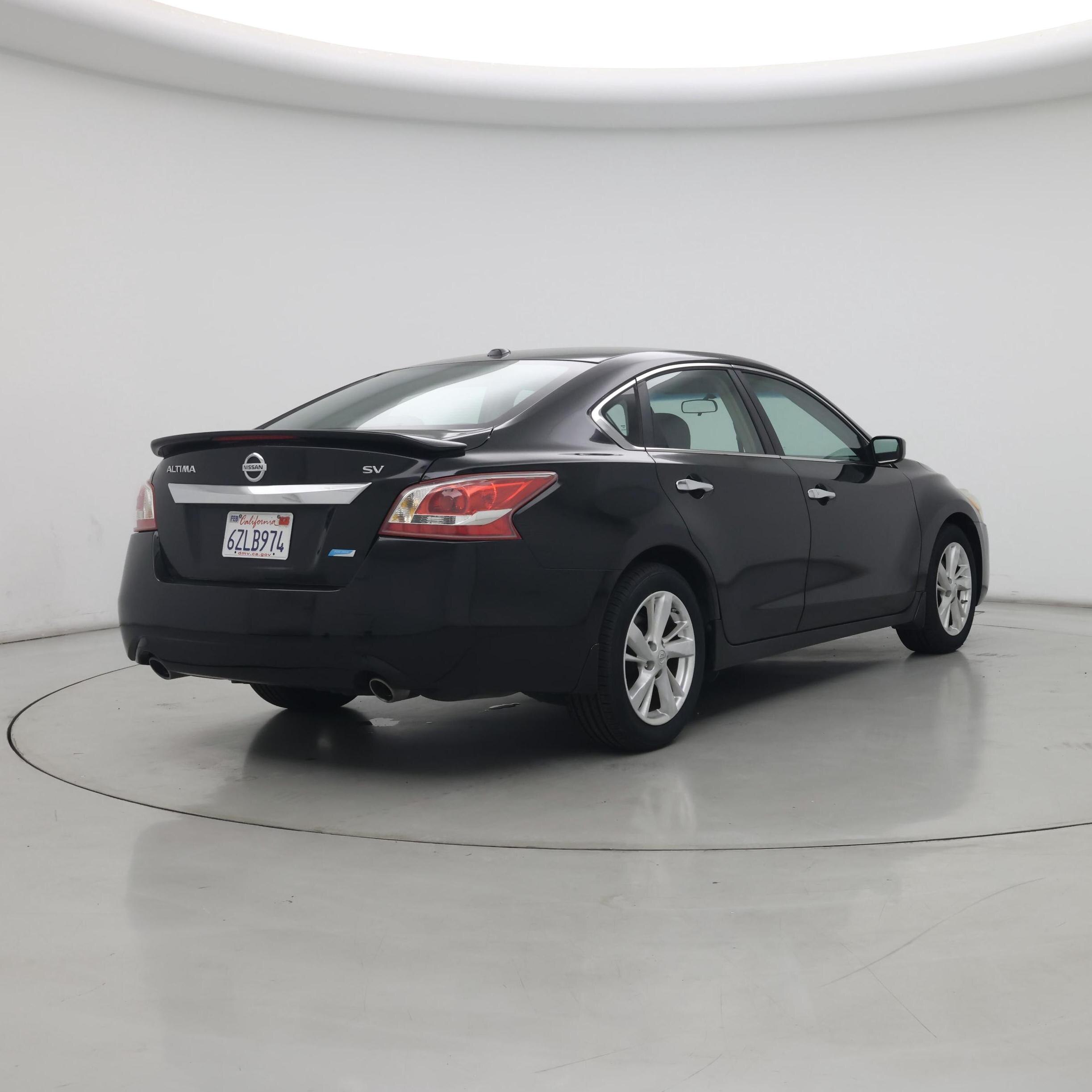Thumbnail: 2013 Nissan Altima - 8