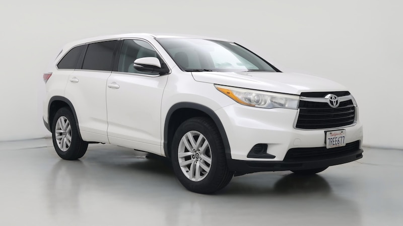 2016 Toyota Highlander LE Hero Image