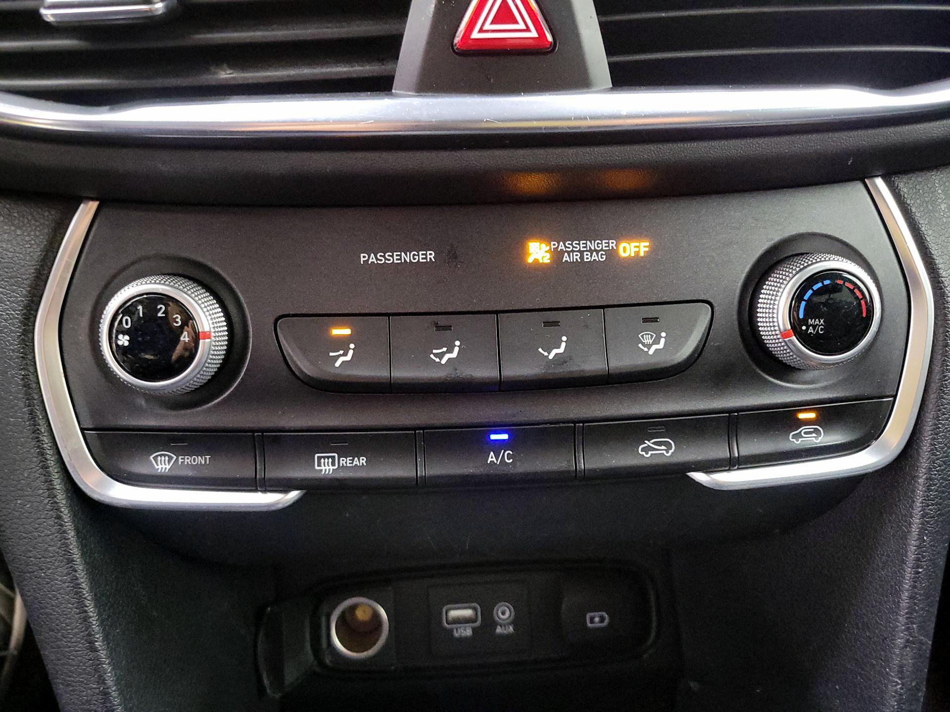 Thumbnail: 2020 Hyundai Santa Fe - 16