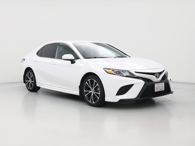 2020 Toyota Camry SE -
                Palmdale, CA
