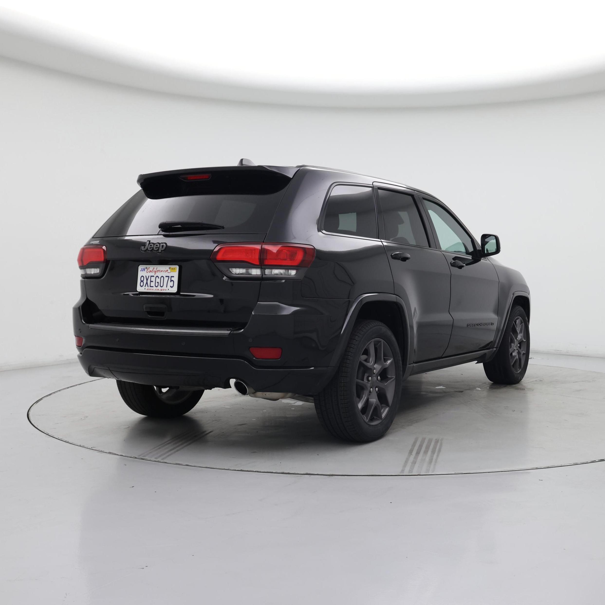 Thumbnail: 2021 Jeep Grand Cherokee - 8
