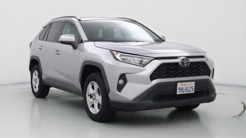 2021 Toyota RAV4 XLE Hero Image