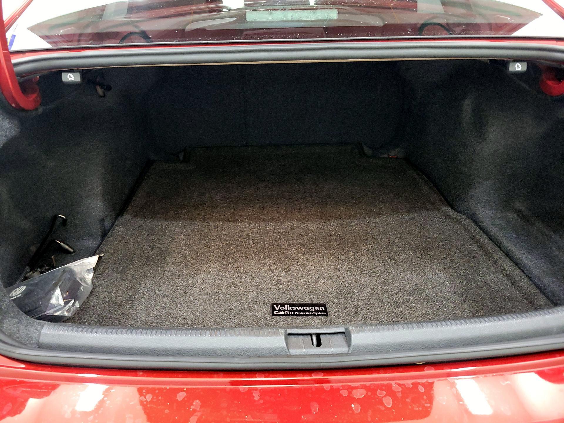 Thumbnail: 2020 Volkswagen Passat - 20