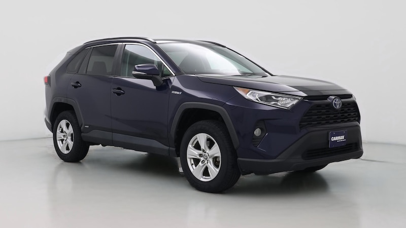 2021 Toyota RAV4 XLE Hero Image