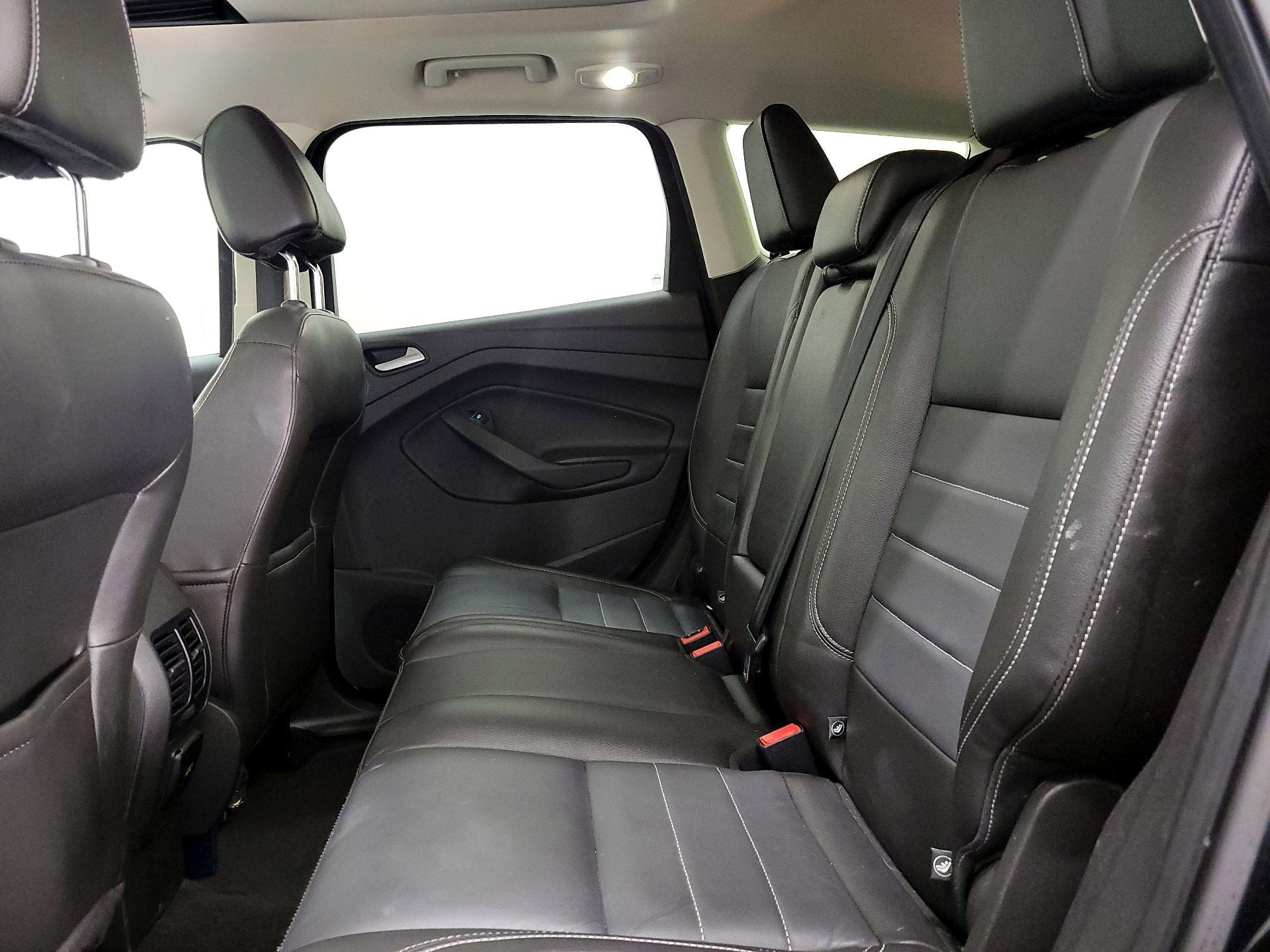 Thumbnail: 2015 Ford Escape - 20