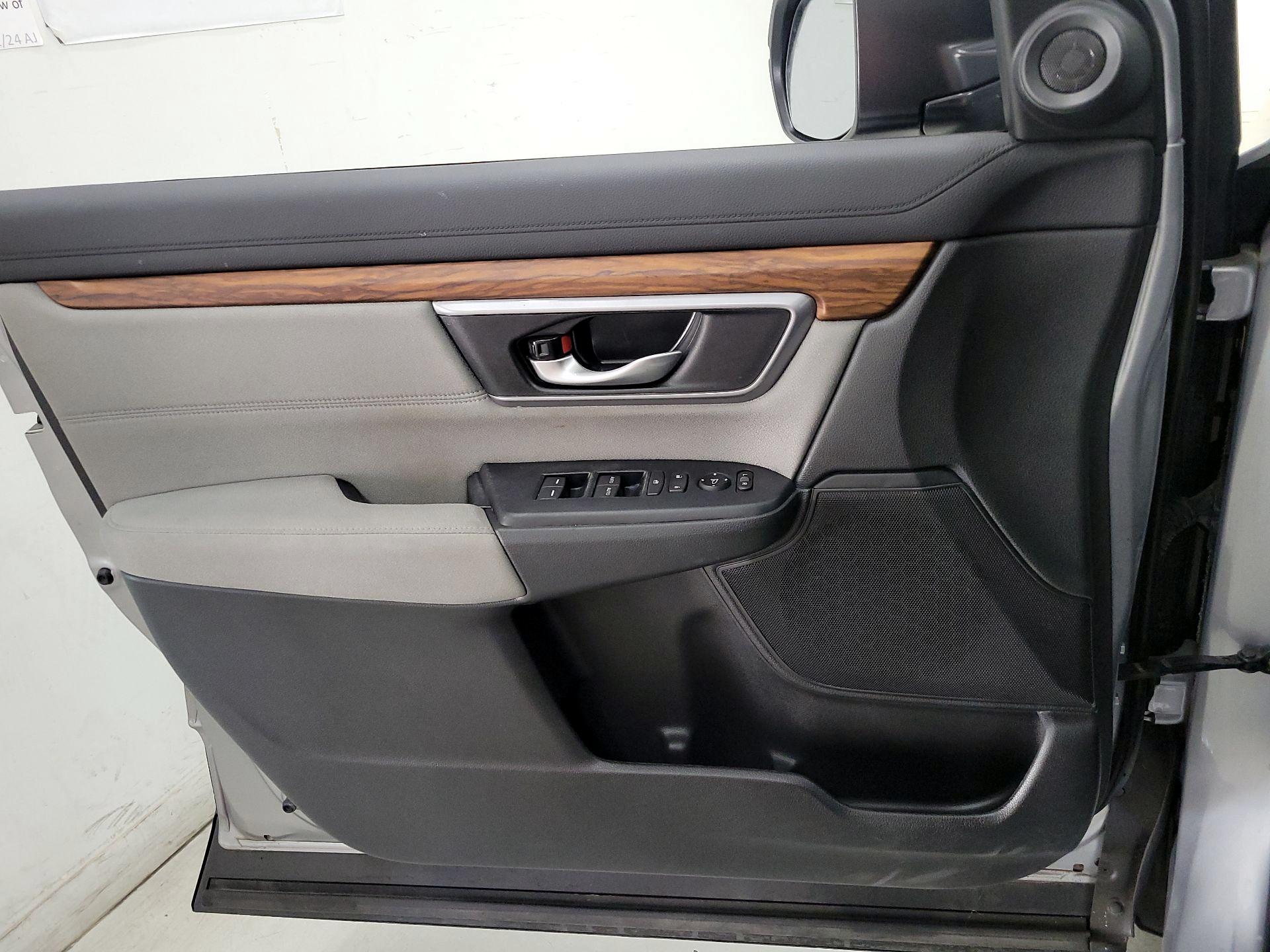 Thumbnail: 2018 Honda CR-V - 12
