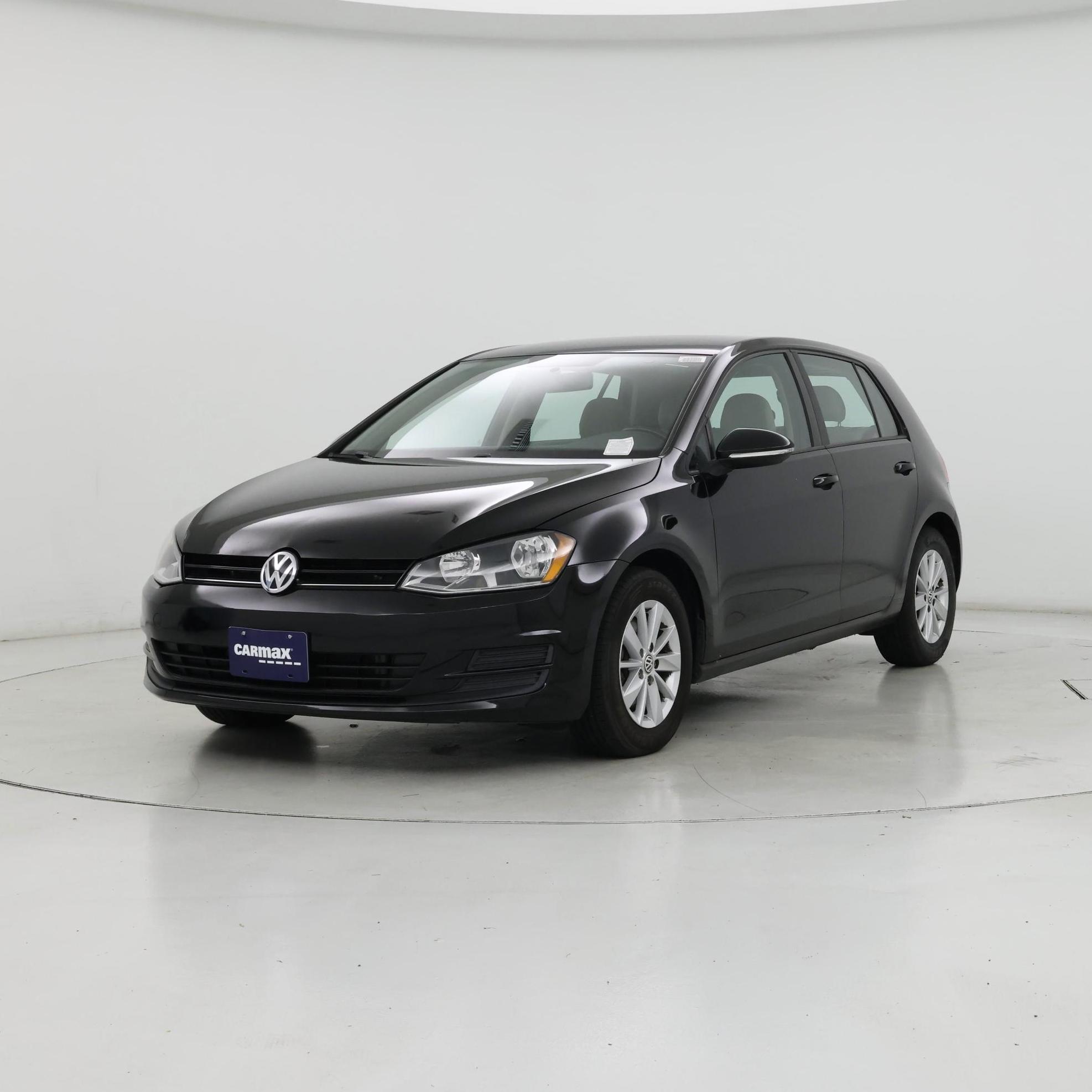 Thumbnail: 2017 Volkswagen Golf - 4