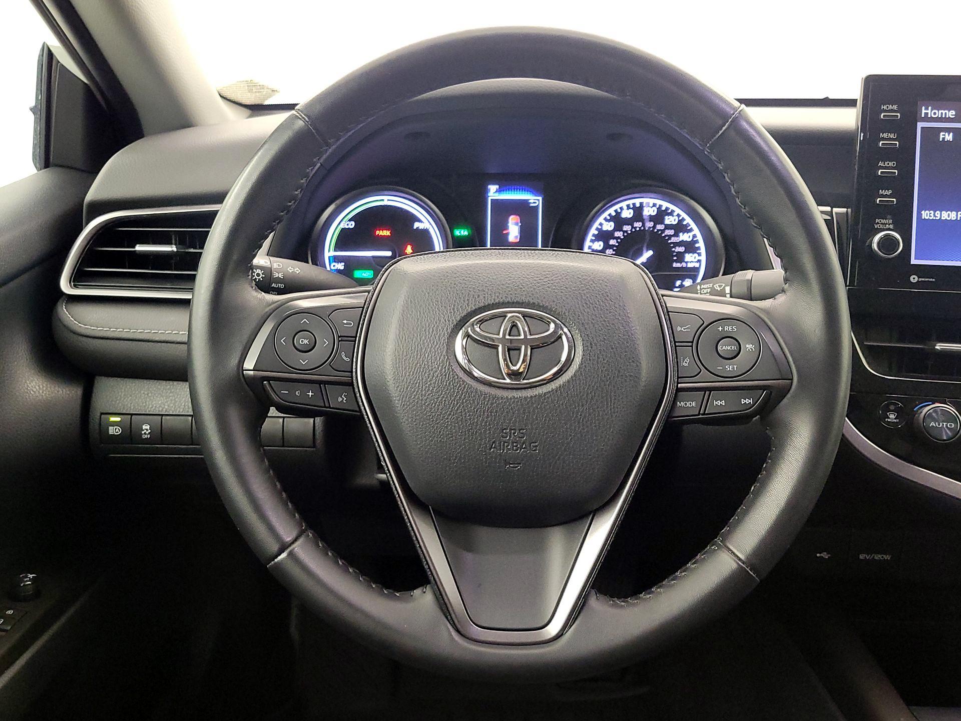 Thumbnail: 2023 Toyota Camry - 10