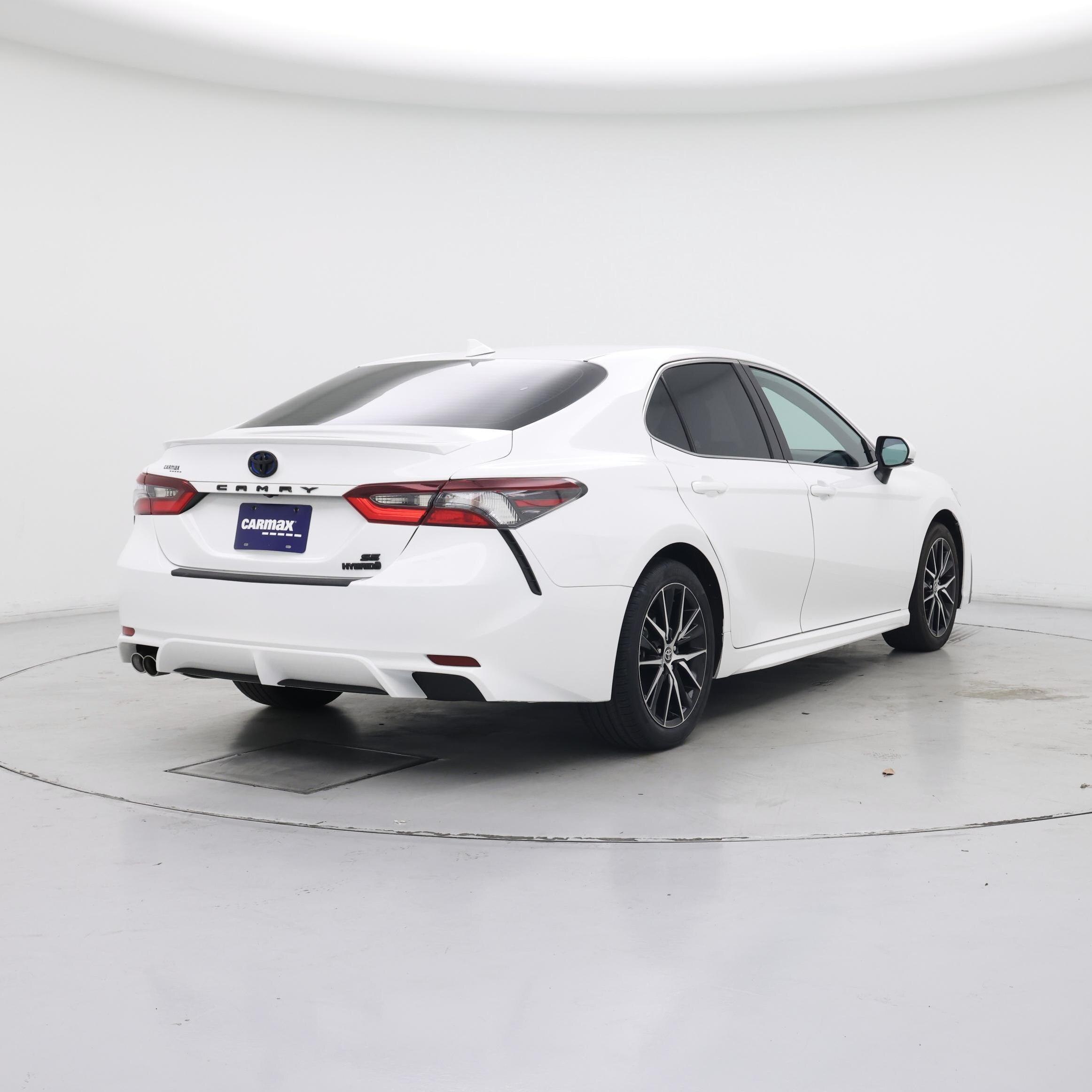 Thumbnail: 2023 Toyota Camry - 8