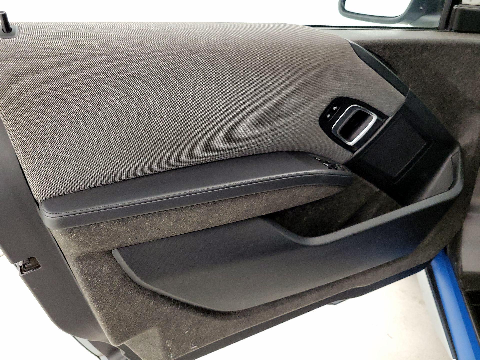 Thumbnail: 2017 BMW i3 - 12