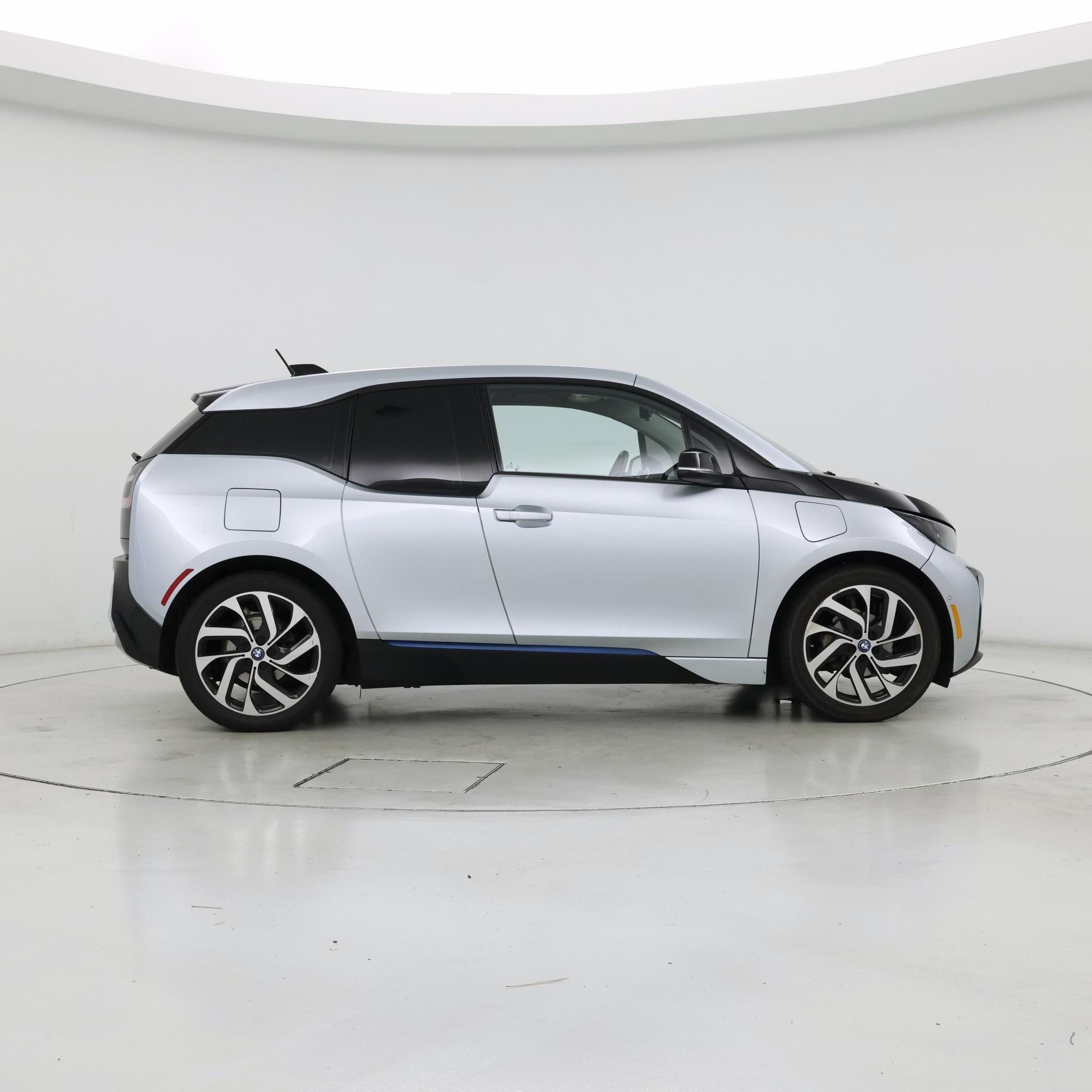 Thumbnail: 2017 BMW i3 - 7