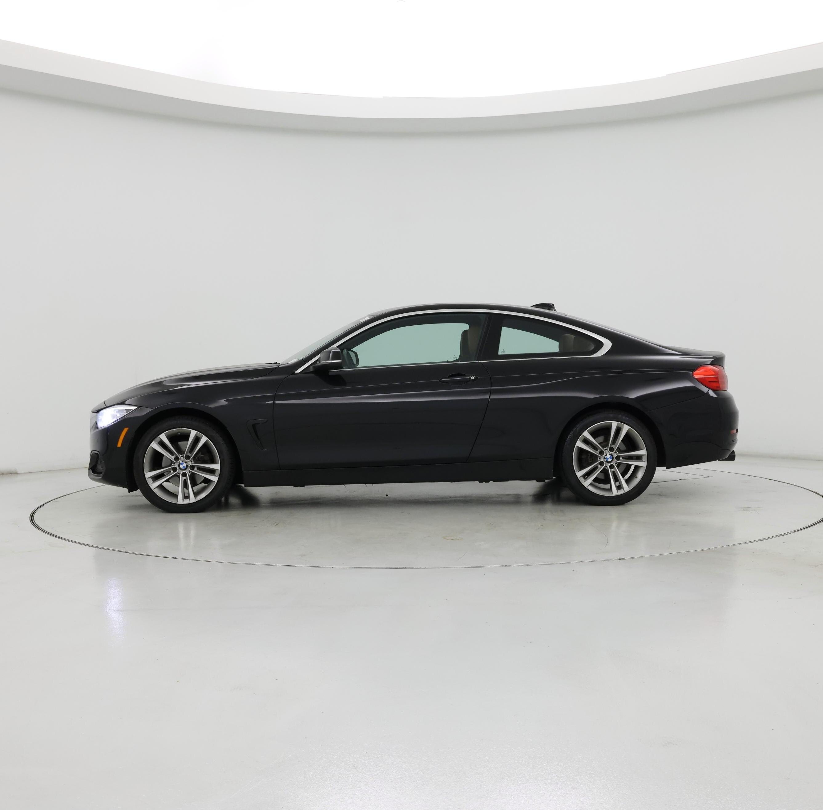 Thumbnail: 2017 BMW 4 Series - 3