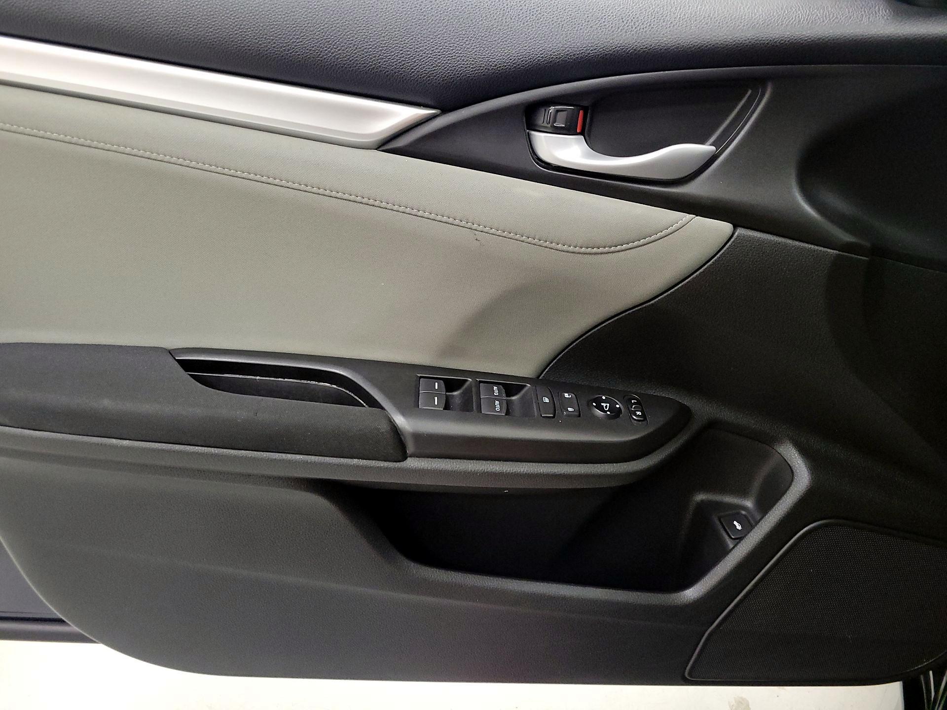 Thumbnail: 2019 Honda Civic - 12