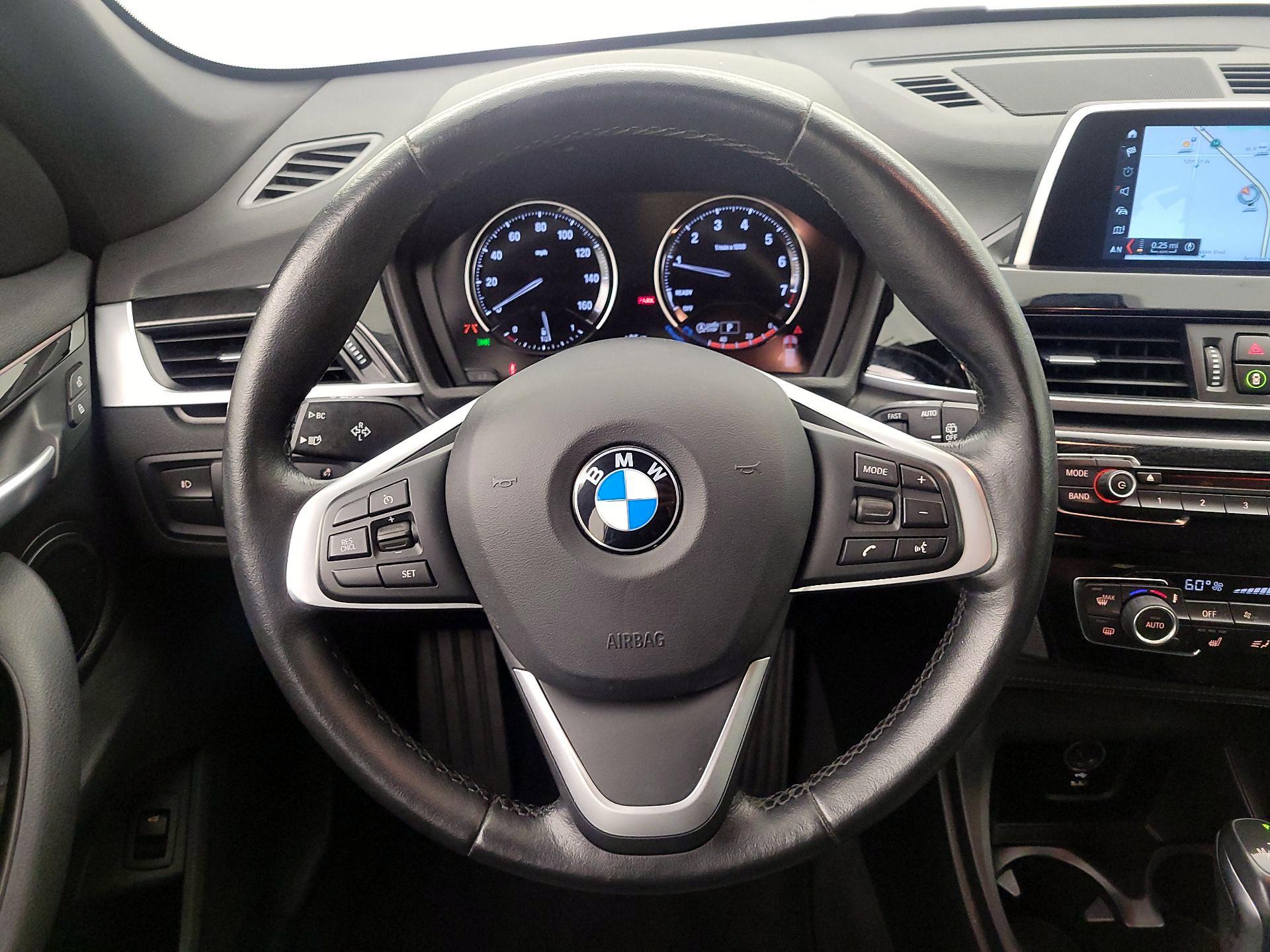 Thumbnail: 2019 BMW X1 - 10