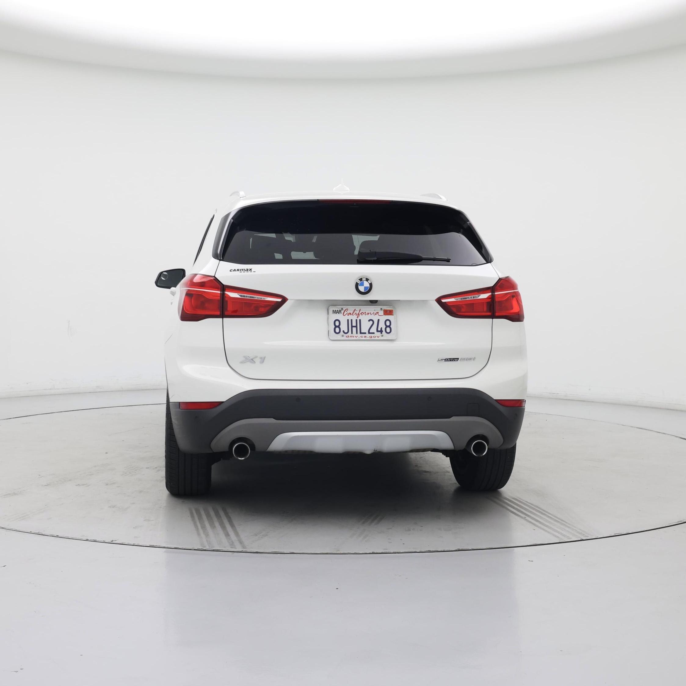 Thumbnail: 2019 BMW X1 - 6