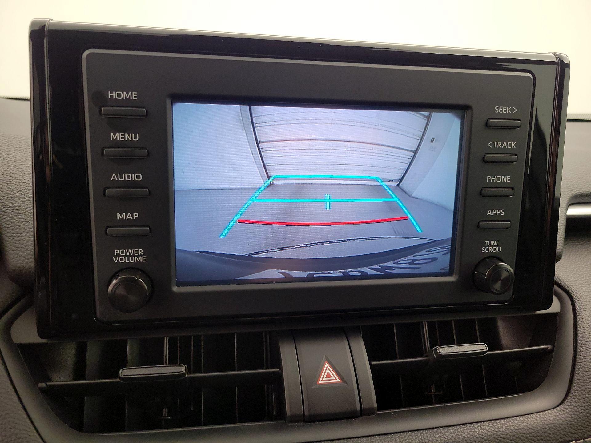 Thumbnail: 2019 Toyota RAV4 - 14