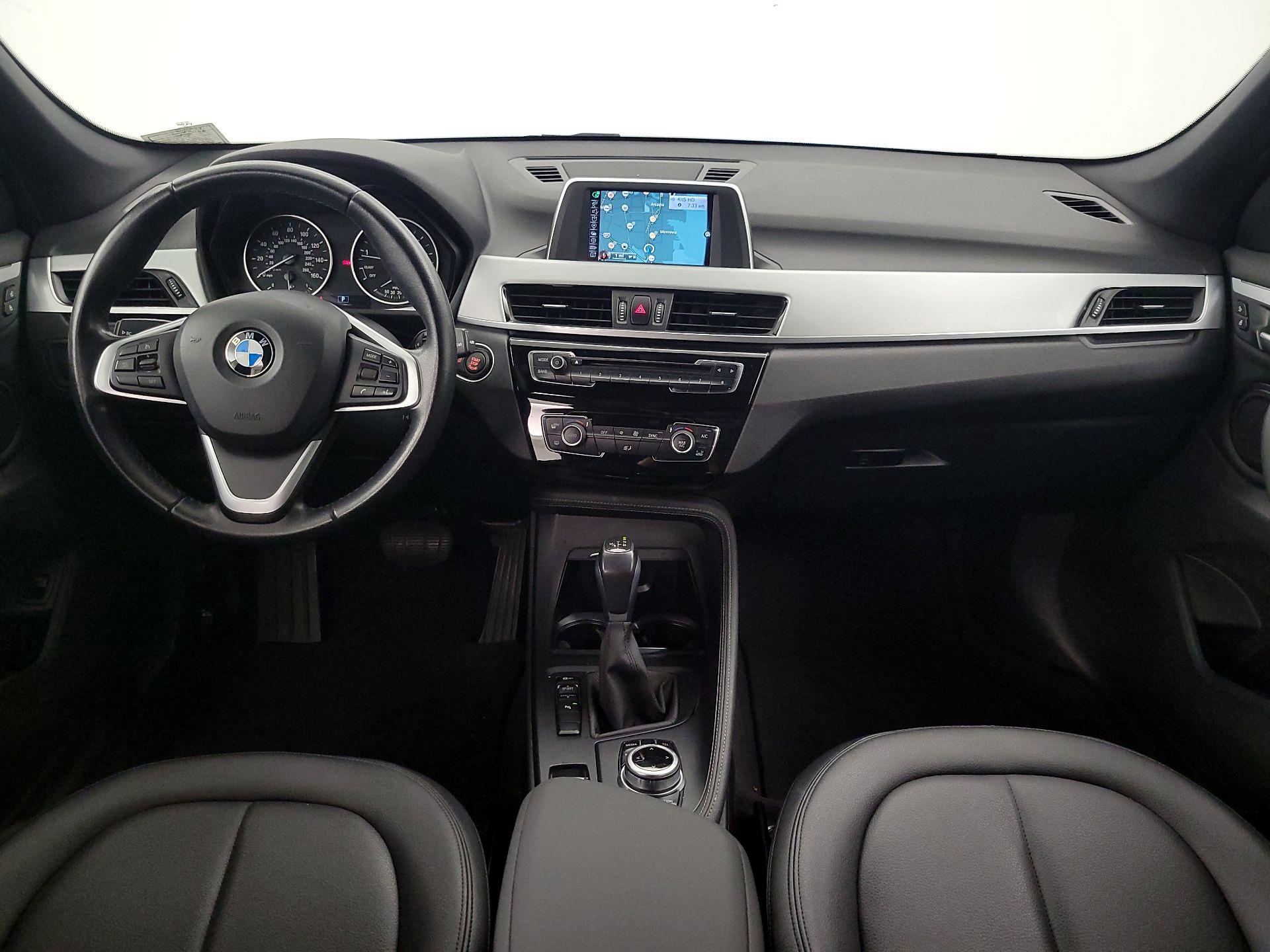 Thumbnail: 2017 BMW X1 - 9