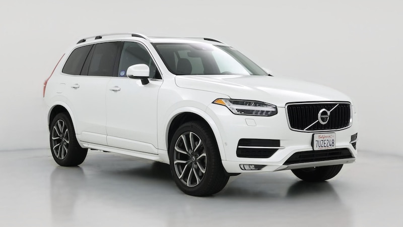 2017 Volvo XC90 T6 Momentum Hero Image