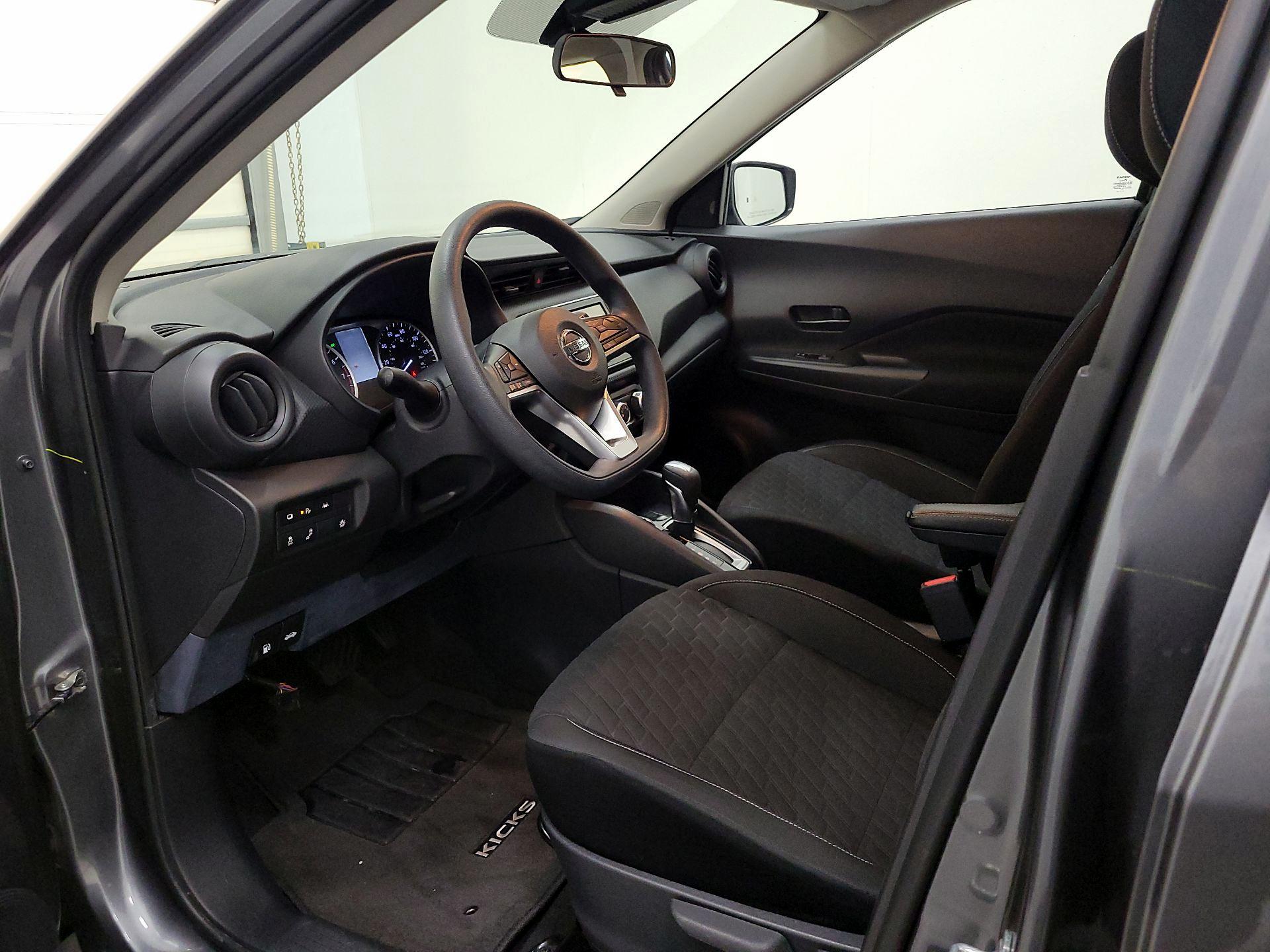 Thumbnail: 2021 Nissan Kicks - 11